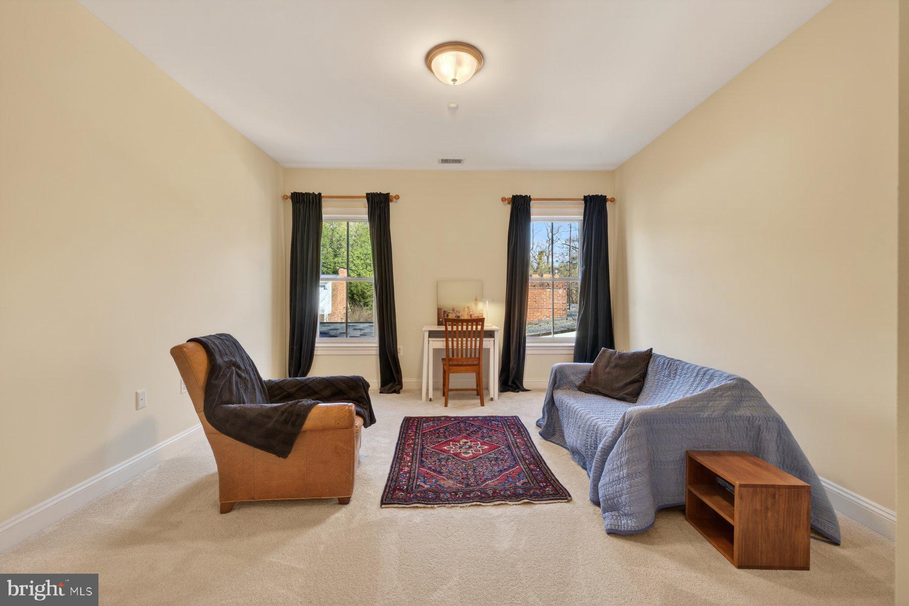 GLEN ECHO - Residential