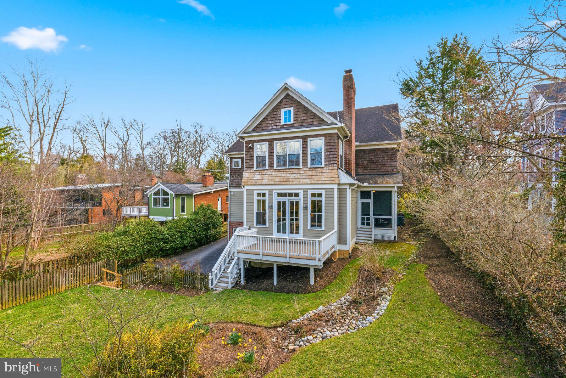 GLEN ECHO - Residential