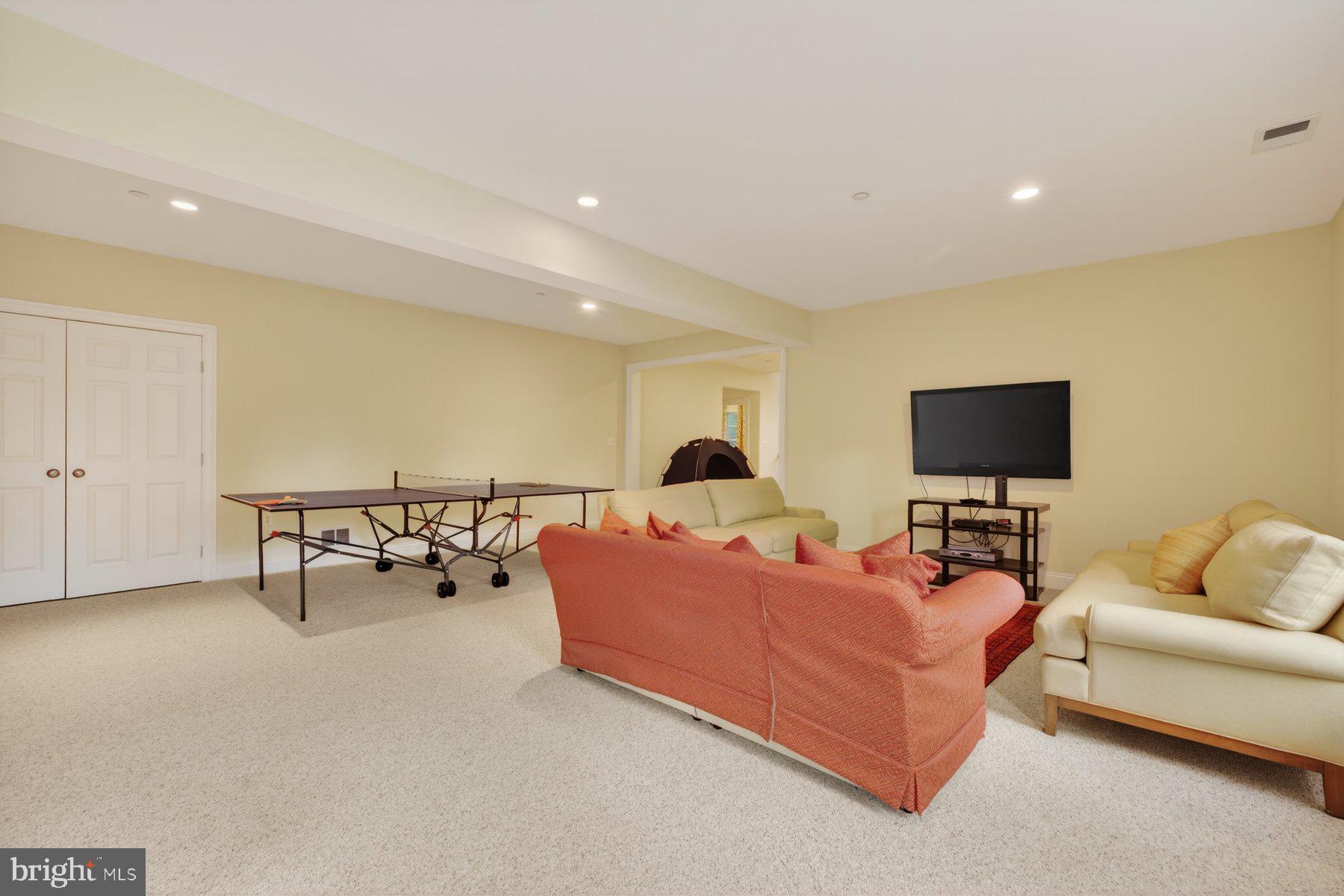 GLEN ECHO - Residential