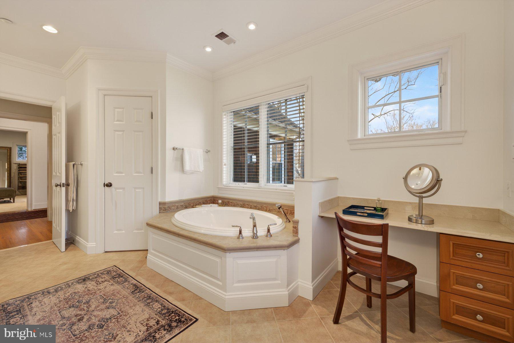 GLEN ECHO - Residential