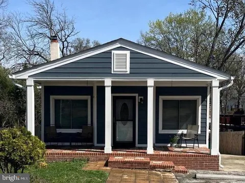 8408 Spruce Hill Drive, Laurel, MD MLS: MDPG2146684