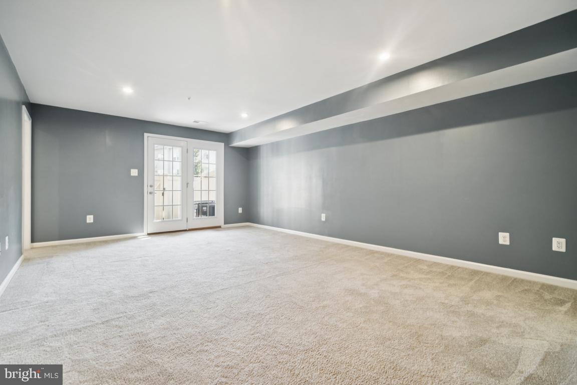 PARKSIDE - Residential