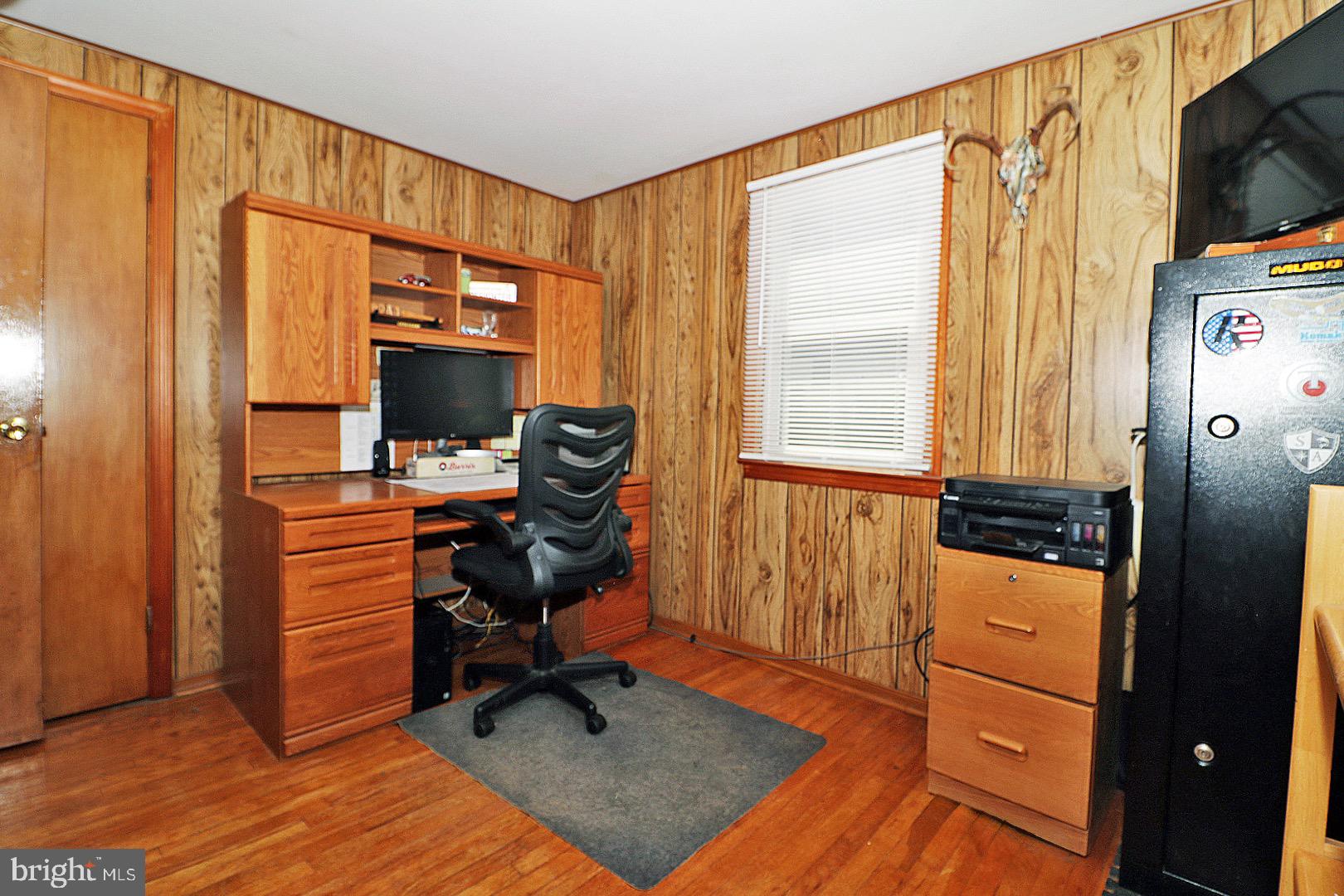 WARETOWN - Residential