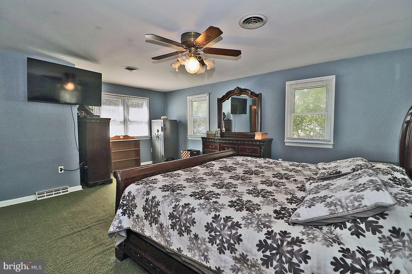 WARETOWN - Residential