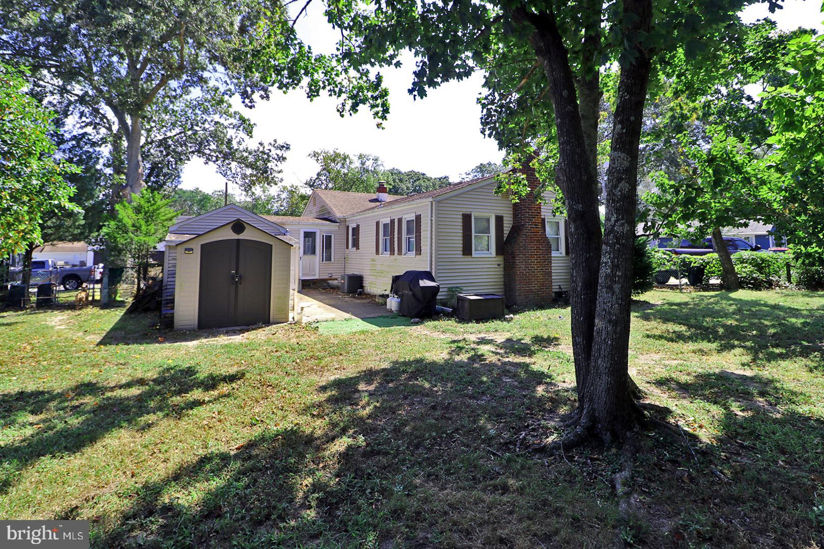 WARETOWN - Residential