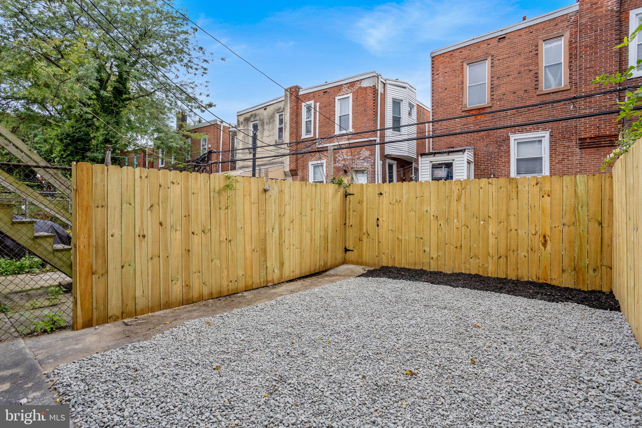 CALLOWHILL - Residential