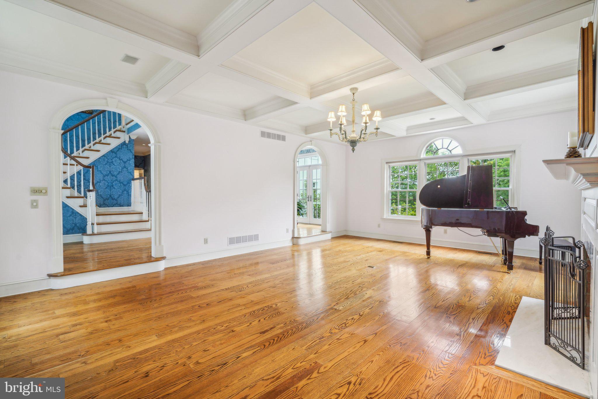 STERLING HEIGHTS - Residential