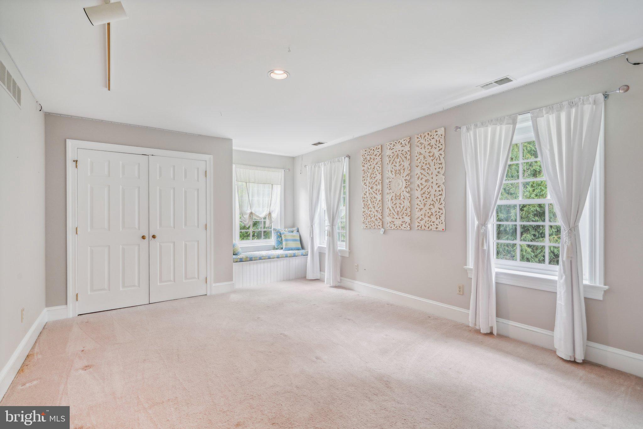 STERLING HEIGHTS - Residential