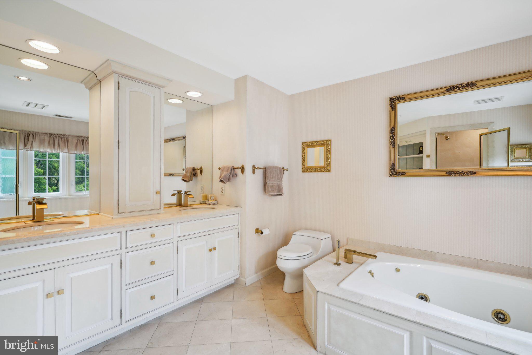 STERLING HEIGHTS - Residential