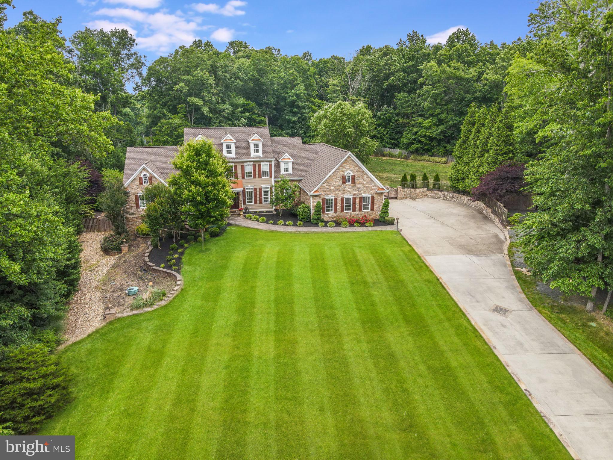 CANNON BLUFF ESTATES - Residential