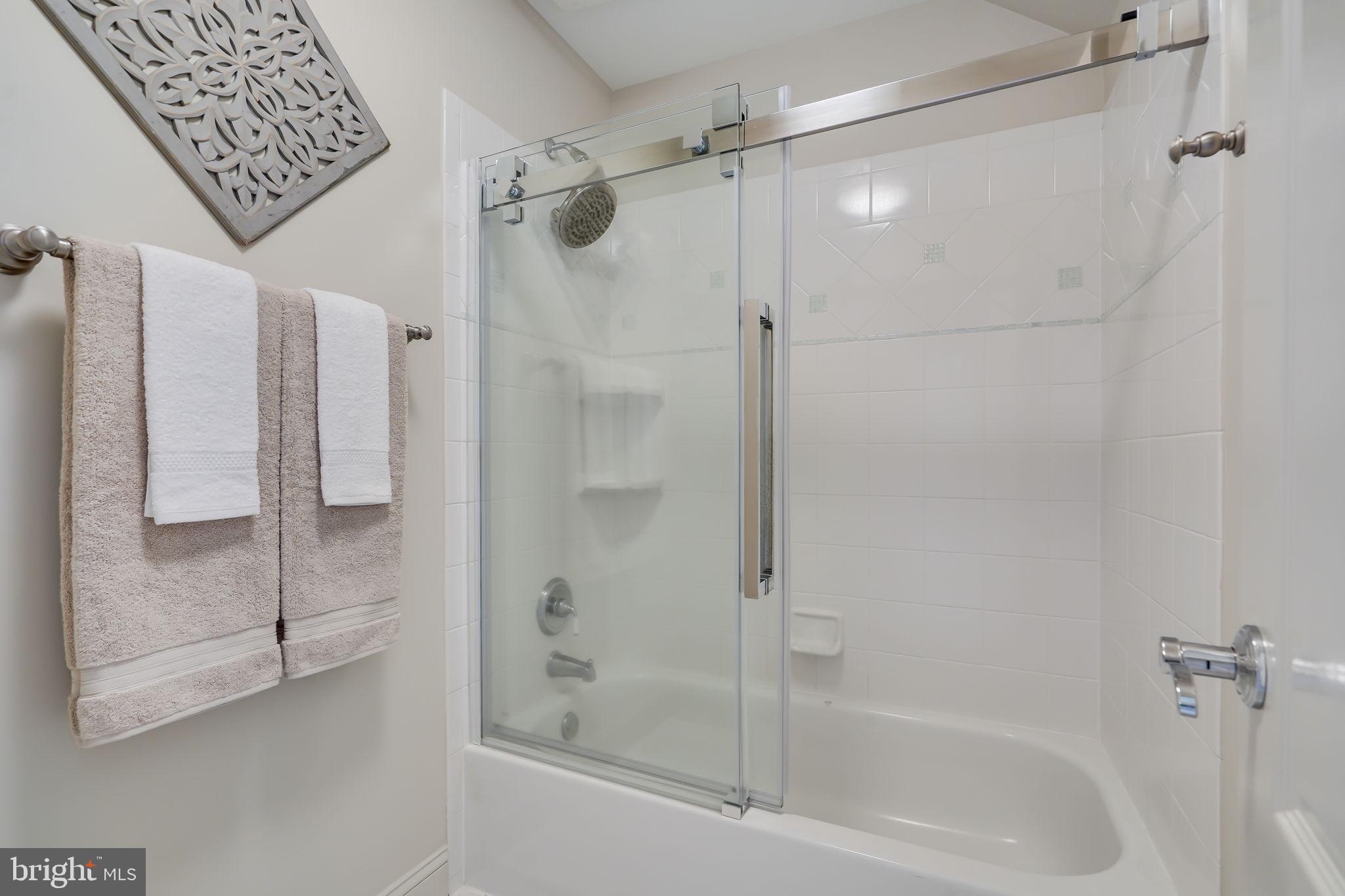 CANNON BLUFF ESTATES - Residential