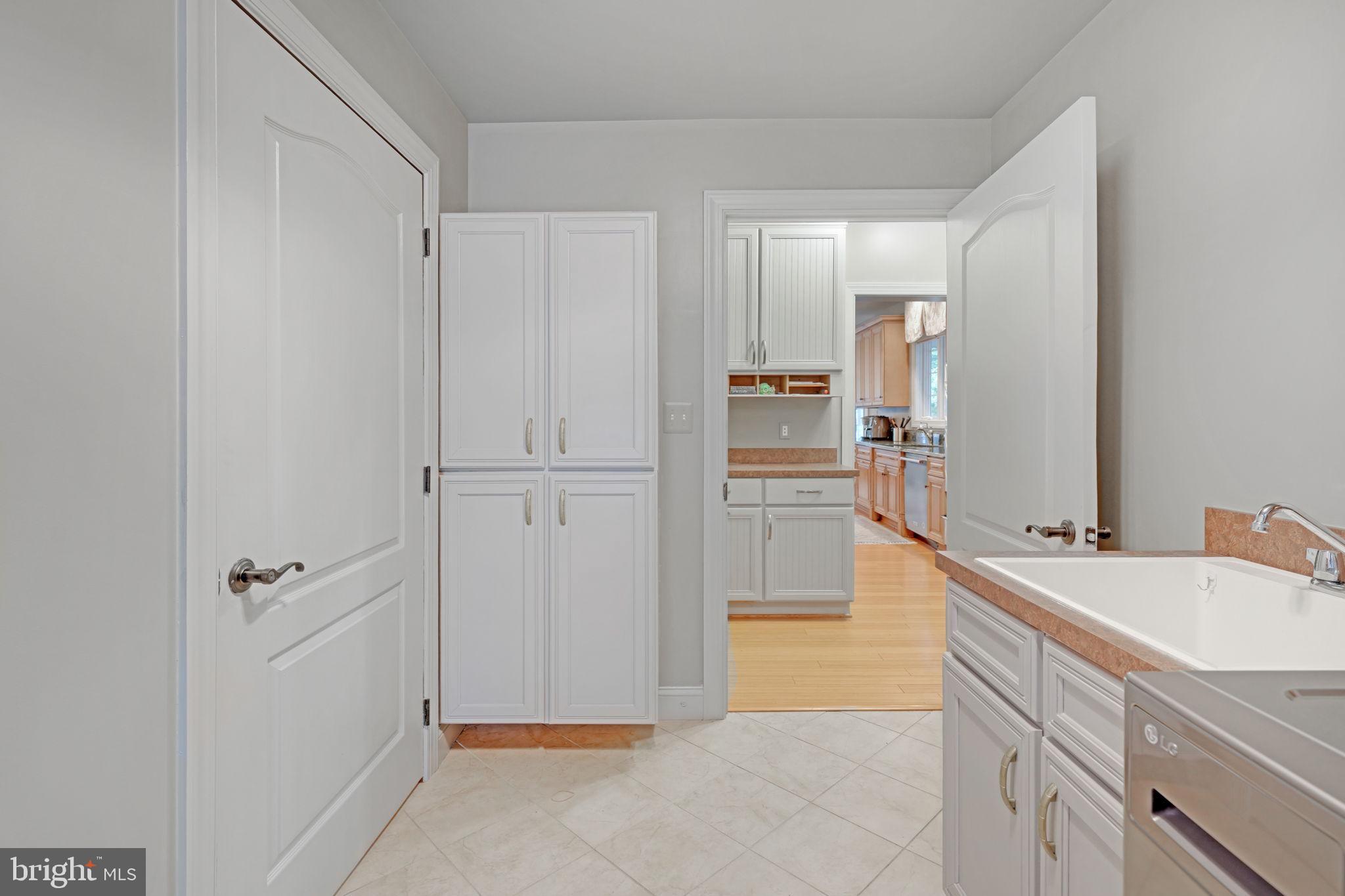 CANNON BLUFF ESTATES - Residential