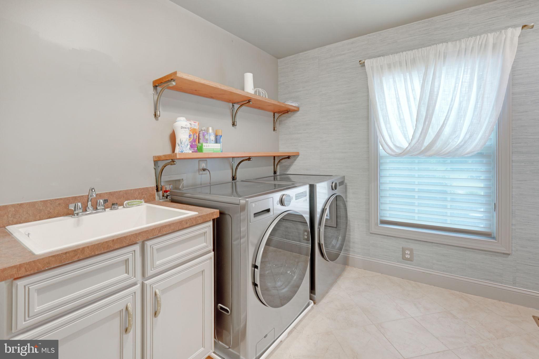 CANNON BLUFF ESTATES - Residential