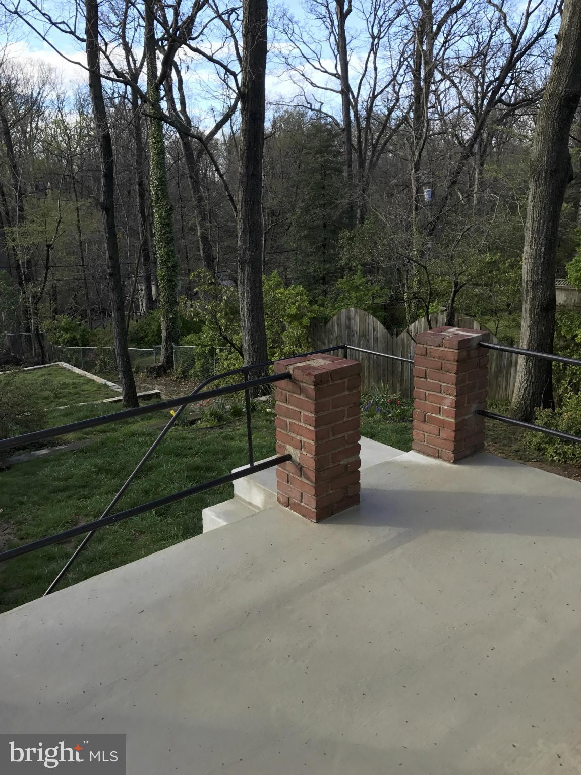 ARLINGTON FOREST - Residential Lease