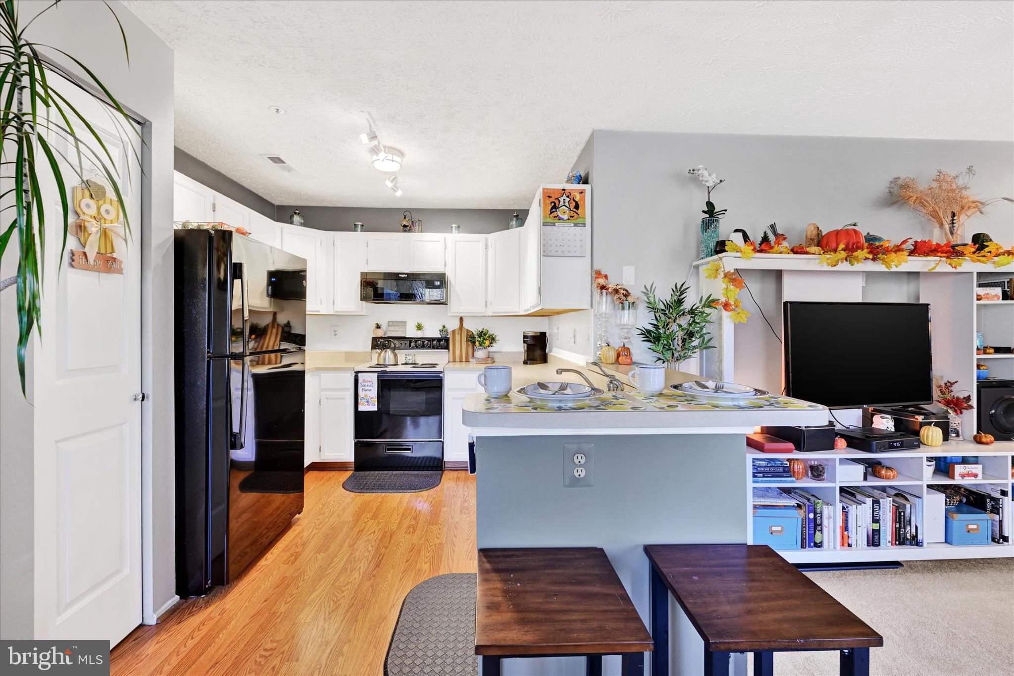 RED FOX FARMS - Residential