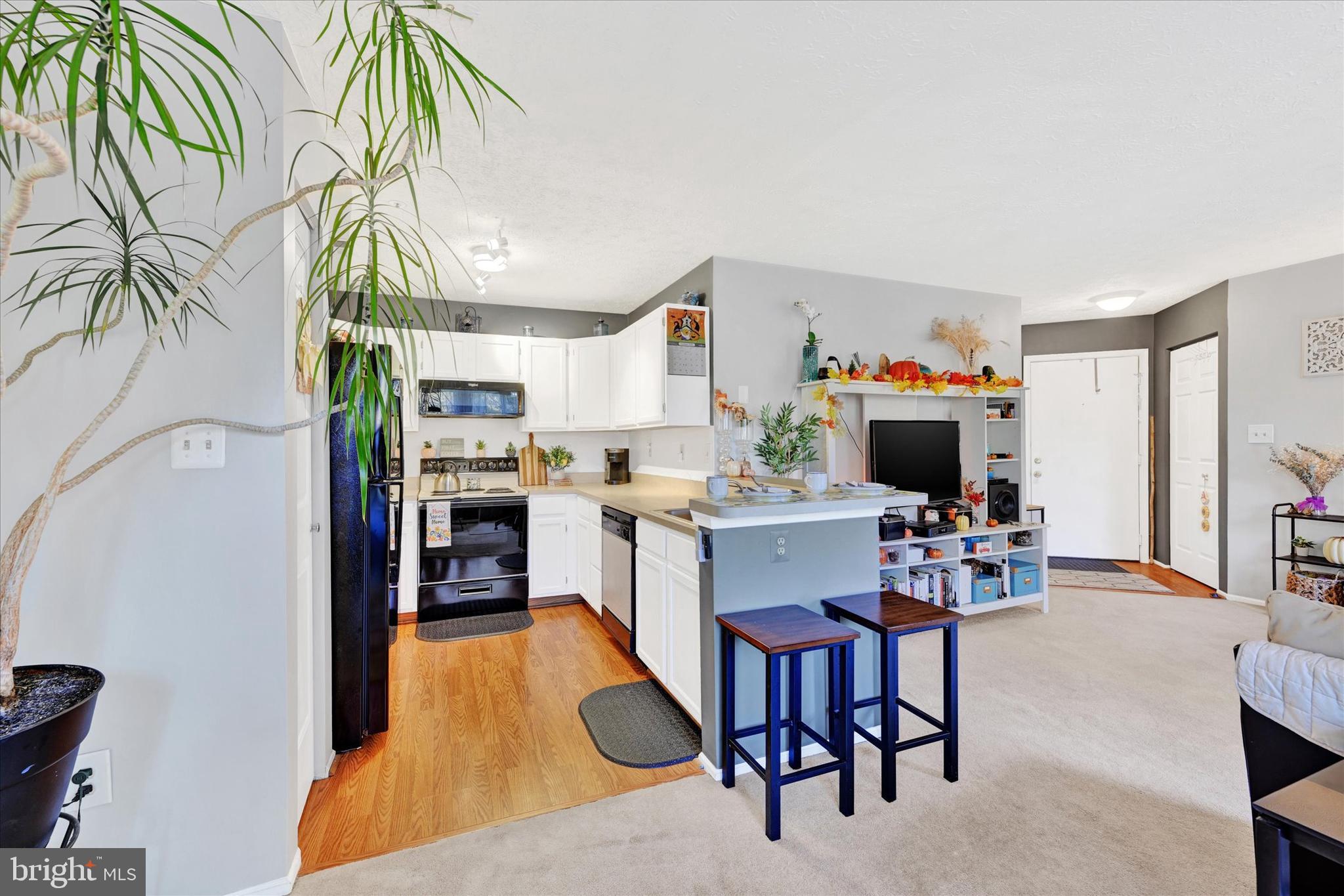 RED FOX FARMS - Residential