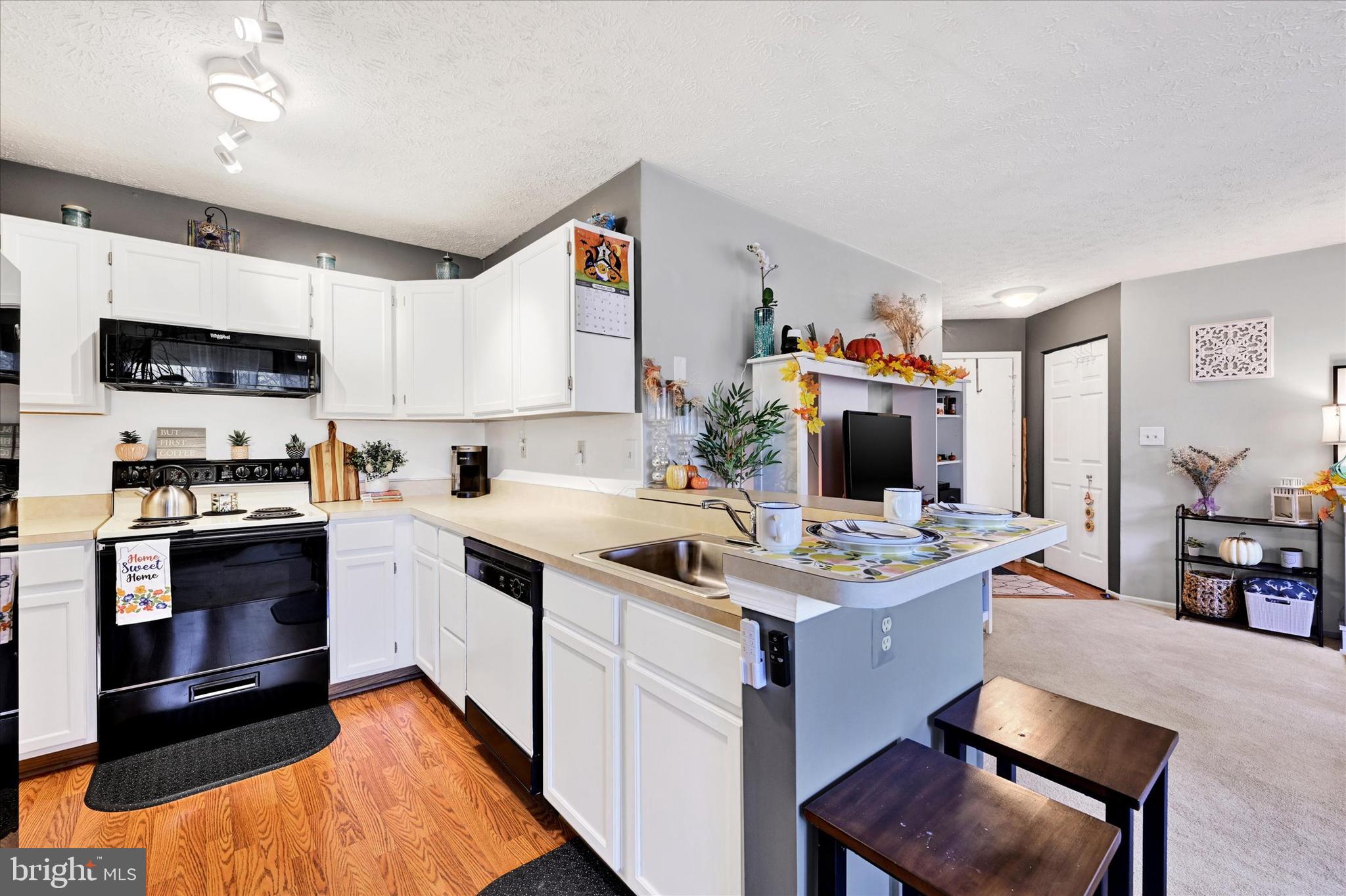 RED FOX FARMS - Residential