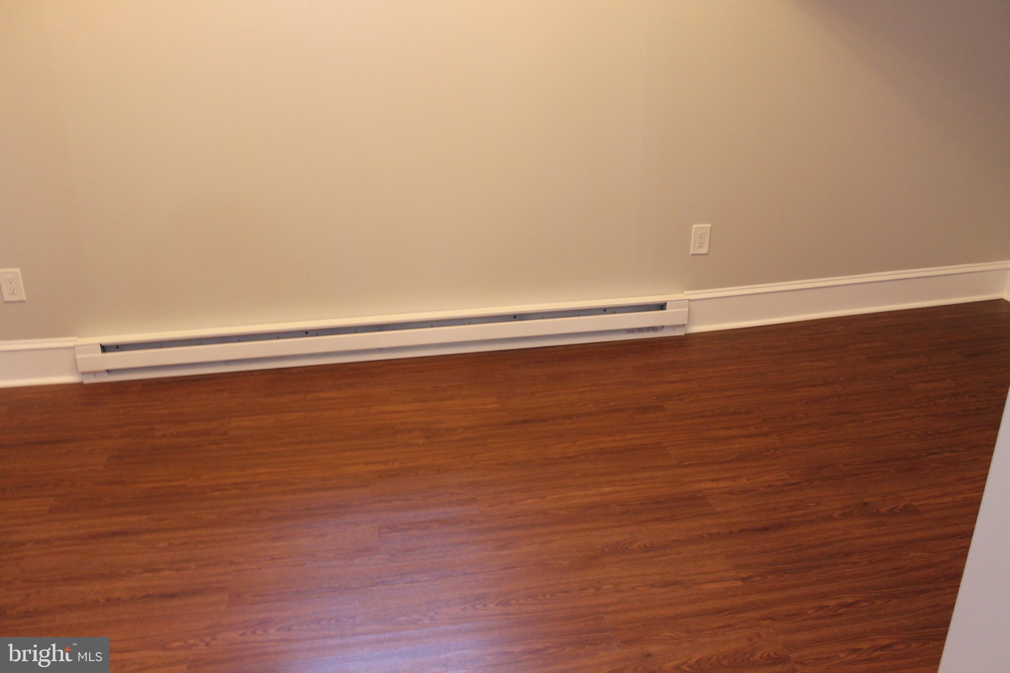 000 - Residential Lease