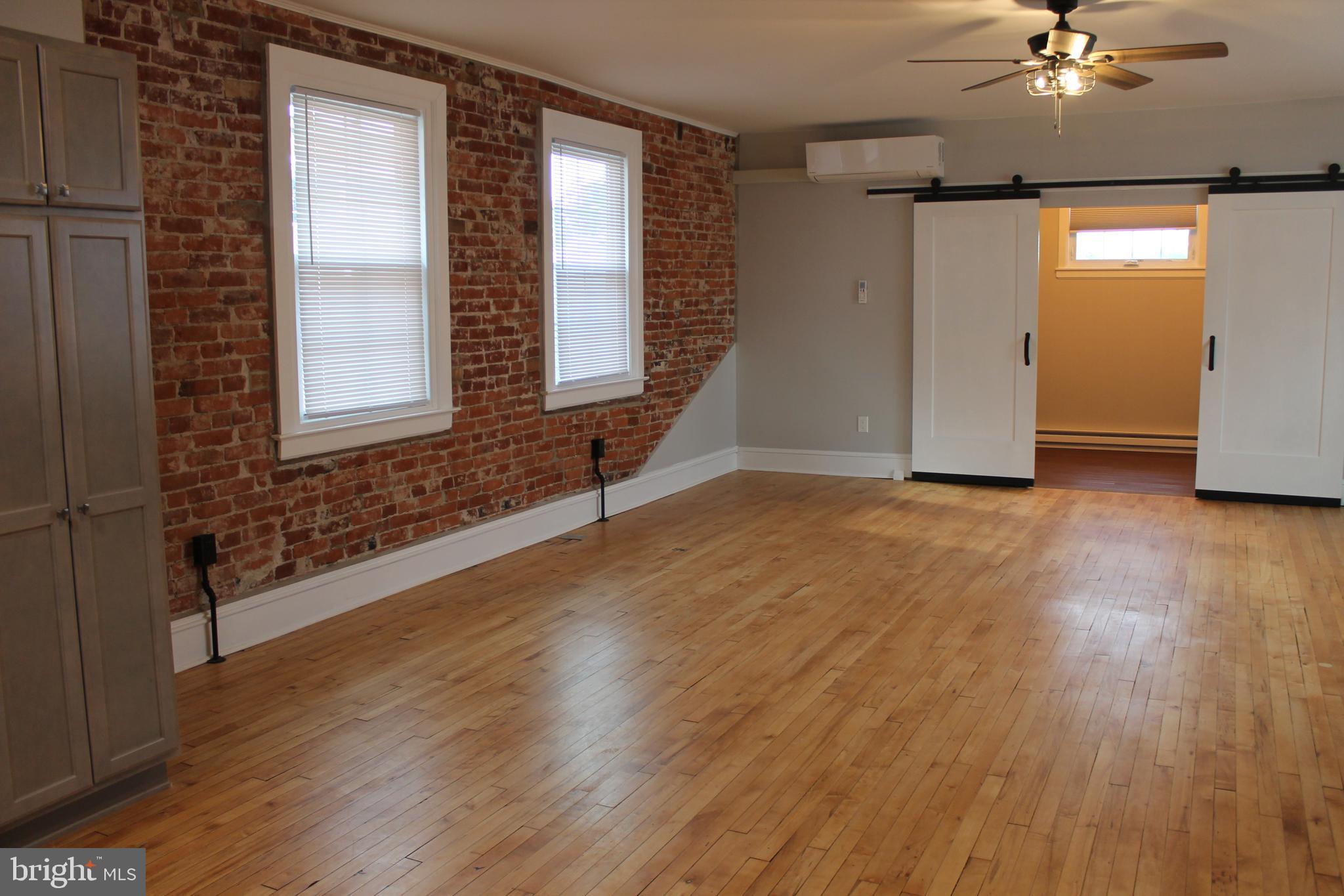 000 - Residential Lease