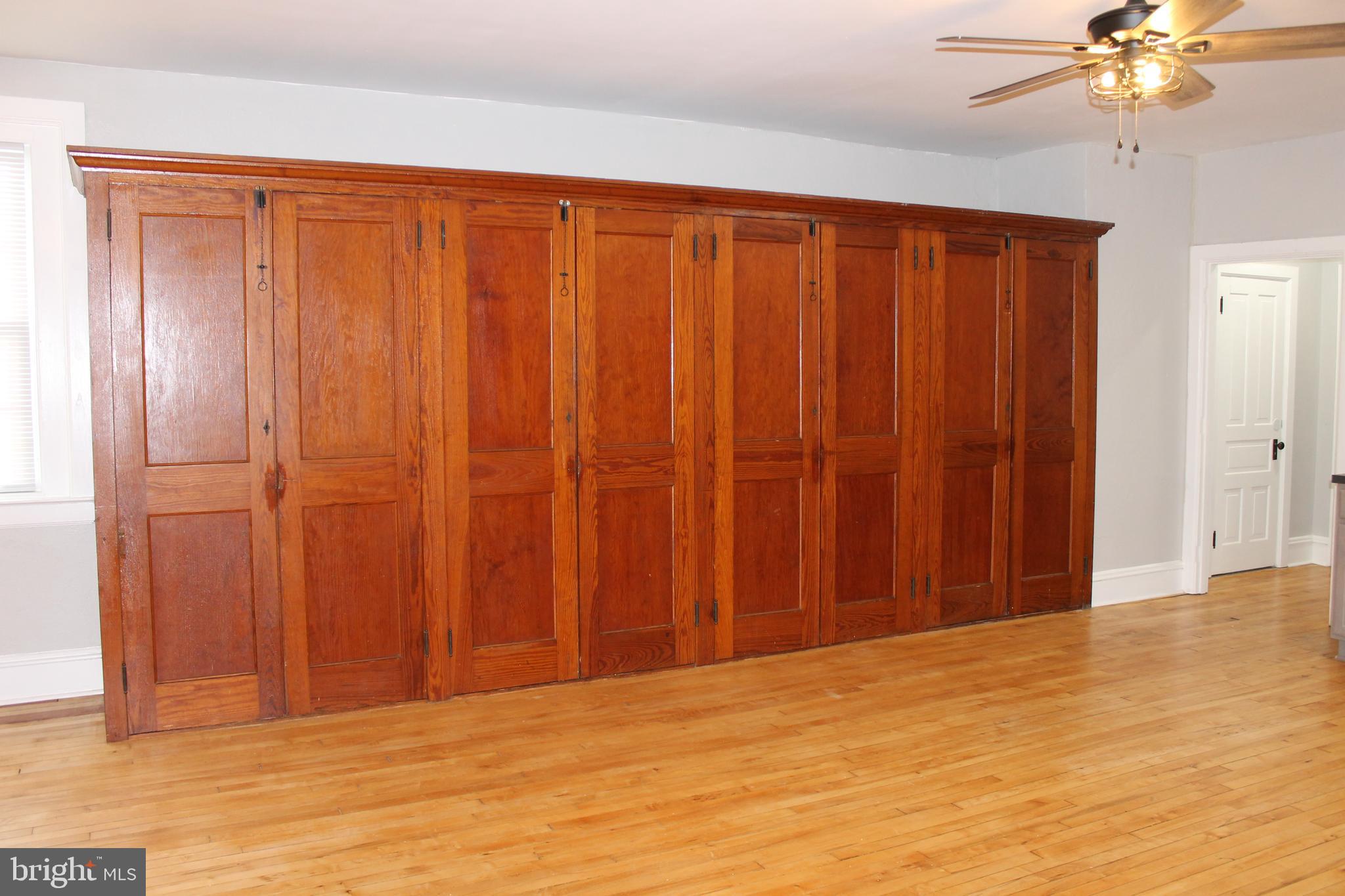 000 - Residential Lease