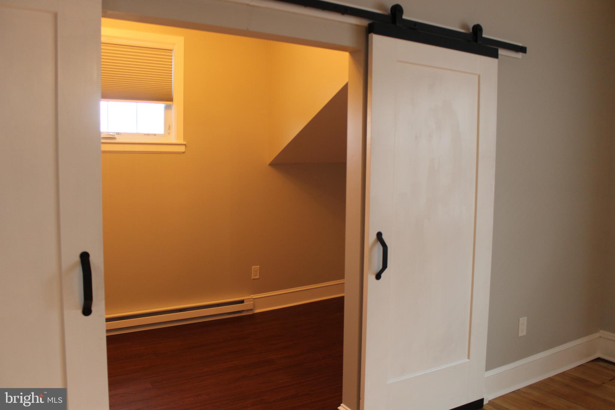 000 - Residential Lease