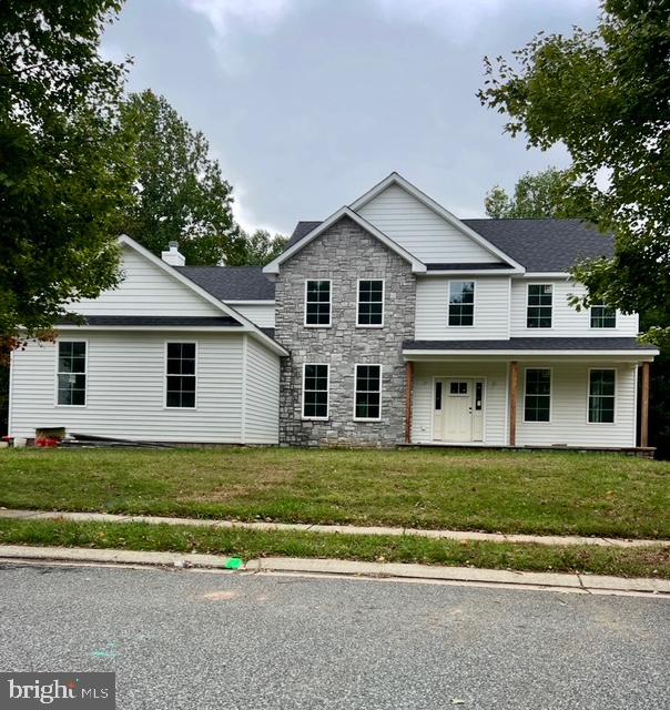 2302 ARTHURS WOODS DRIVE