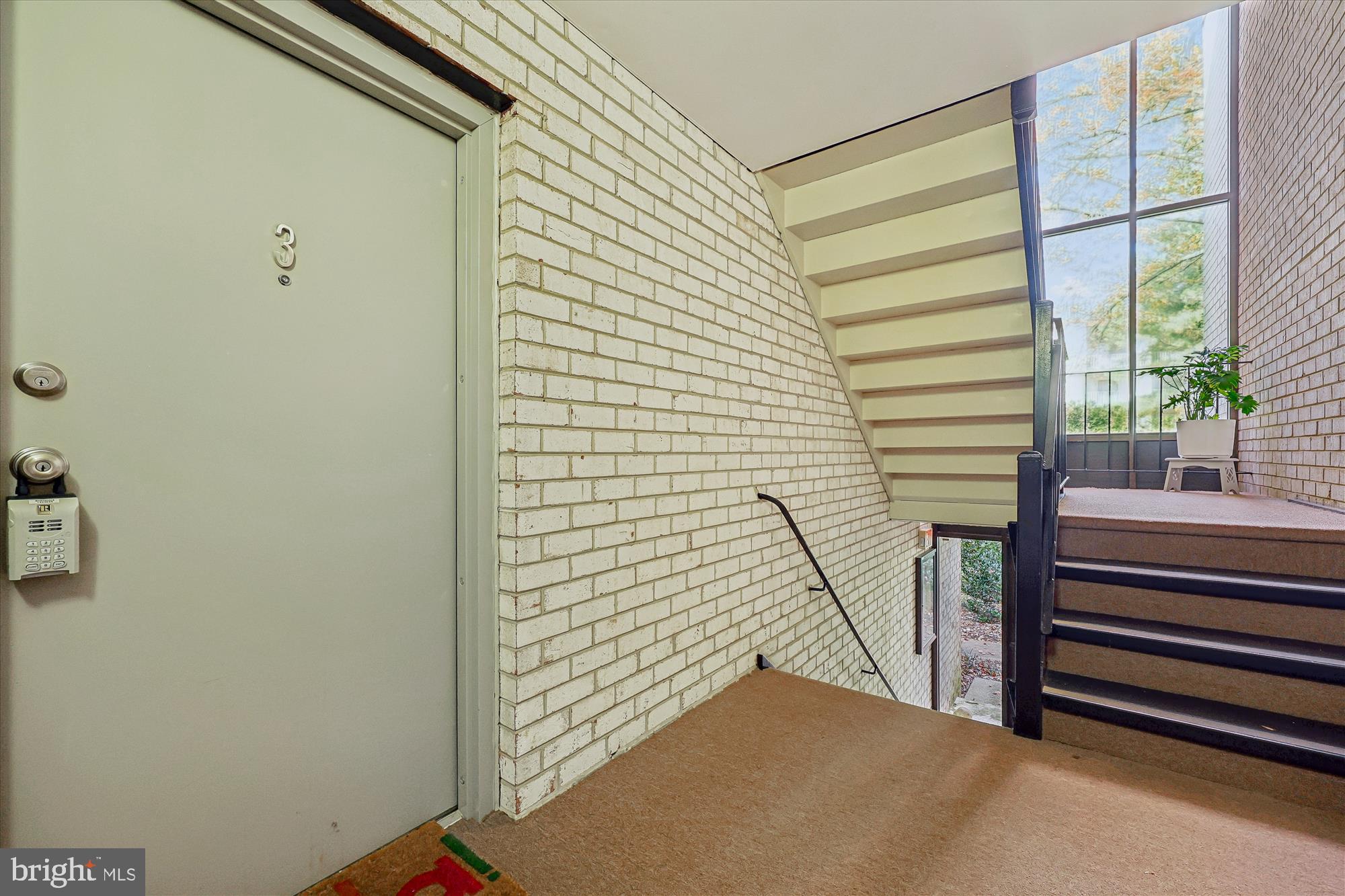 NORTH CREEK VILLAS - Residential