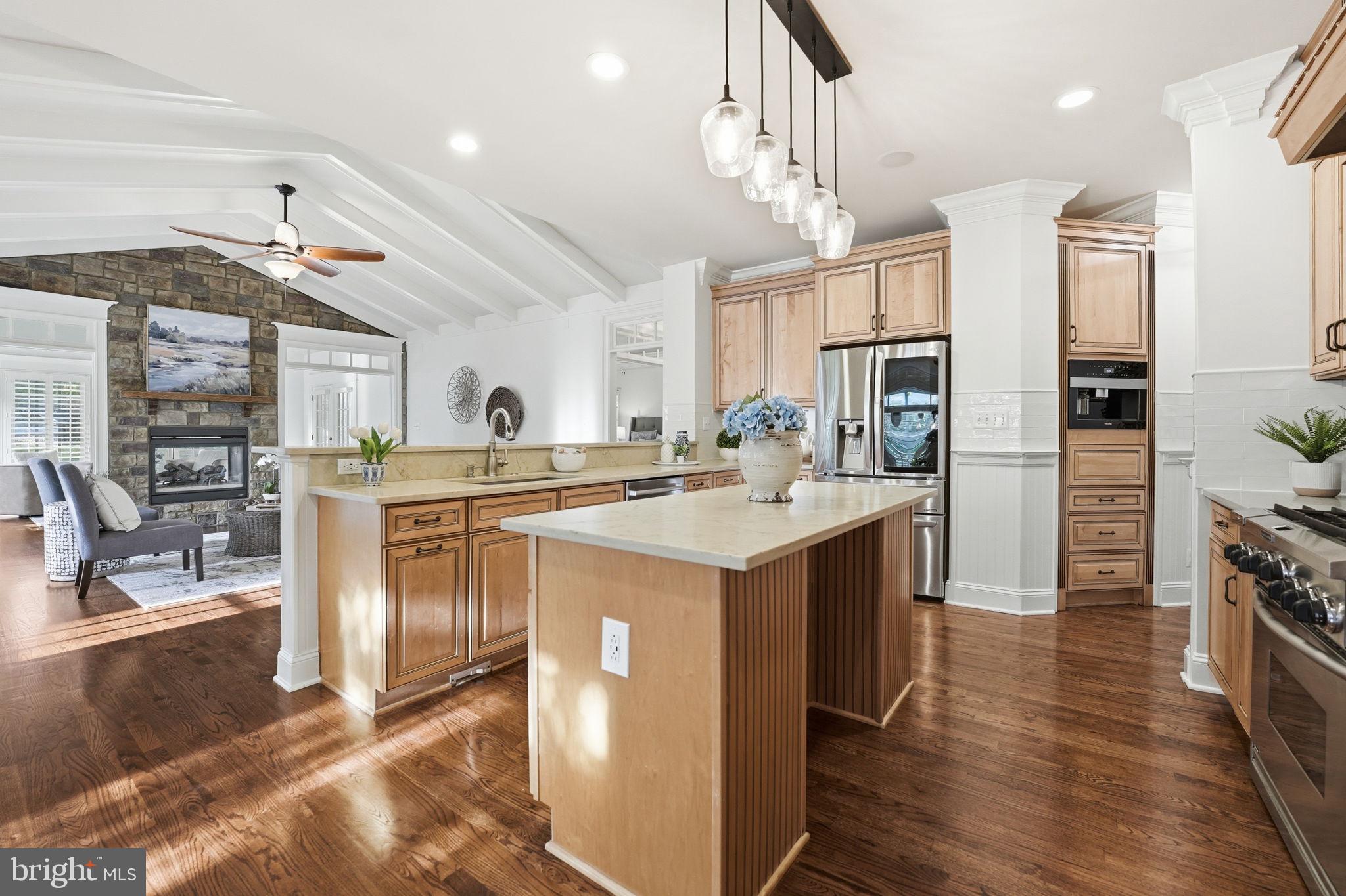 FAWN LAKE - Residential