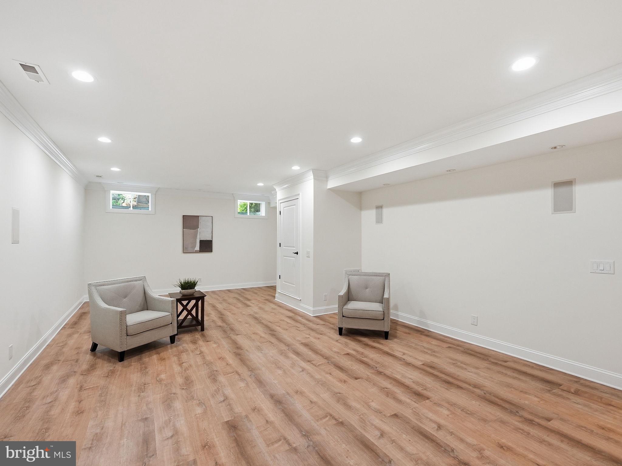 FAWN LAKE - Residential