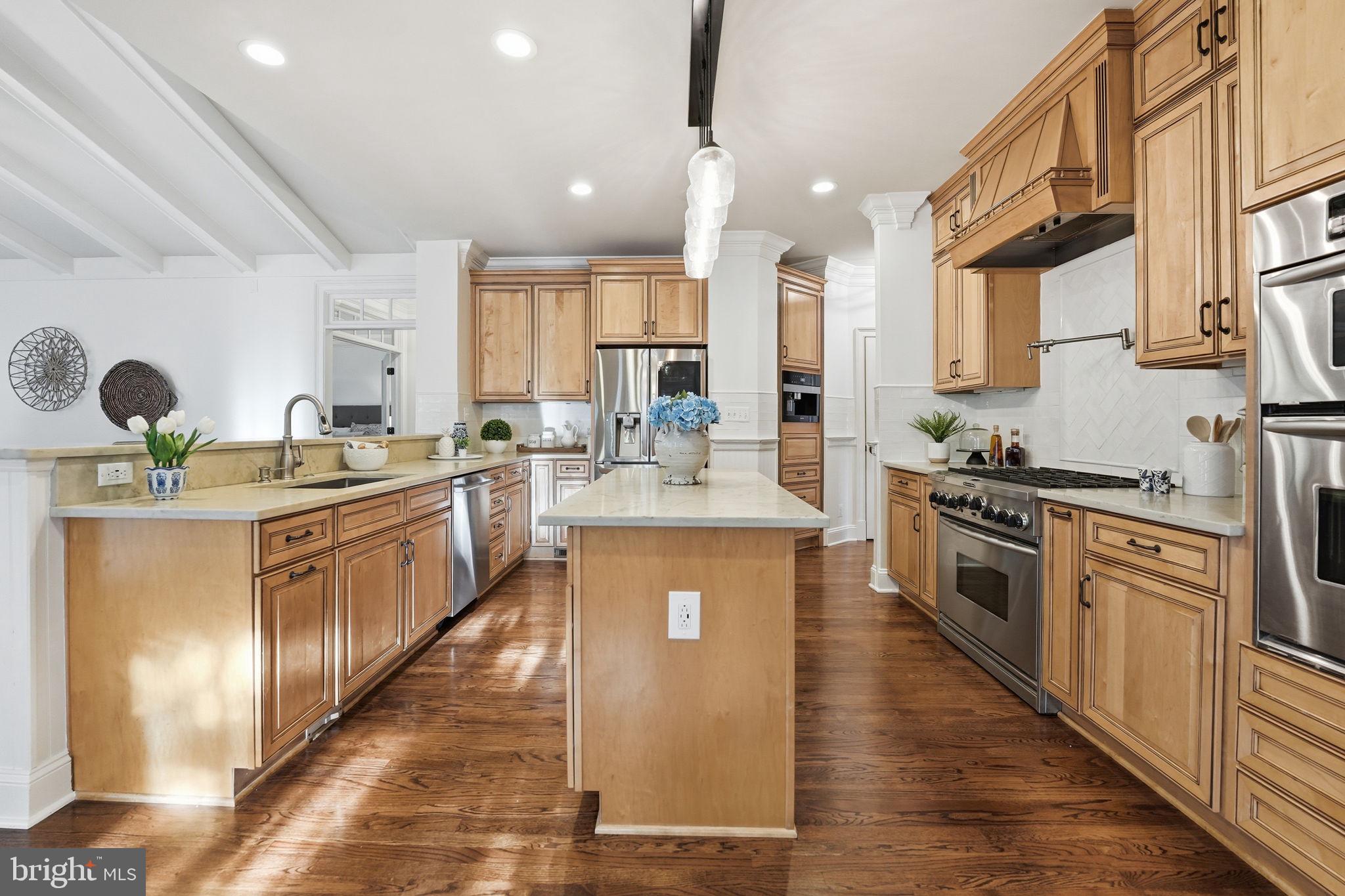 FAWN LAKE - Residential