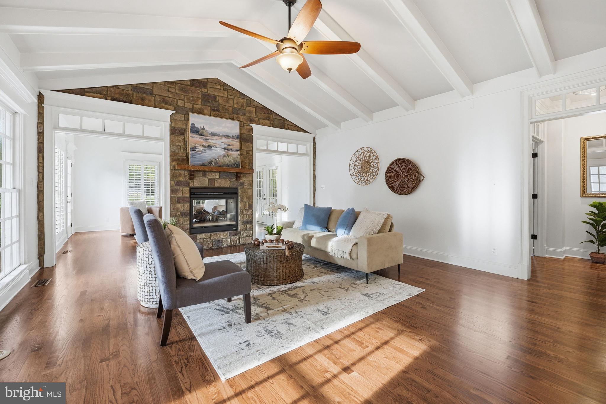 FAWN LAKE - Residential