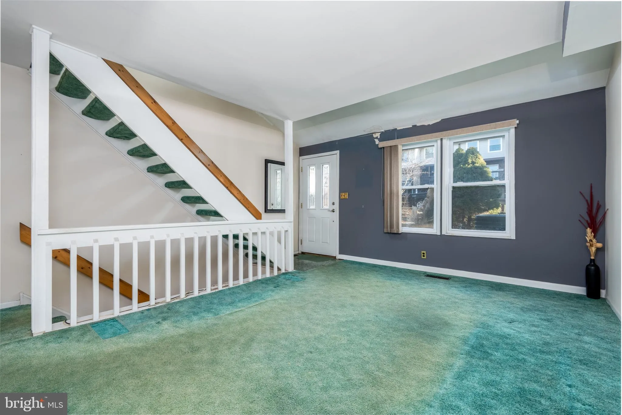 Wilmington, Delaware 19808, United States, 3 Bedrooms Bedrooms, ,2 BathroomsBathrooms,Residential,Pending,16845