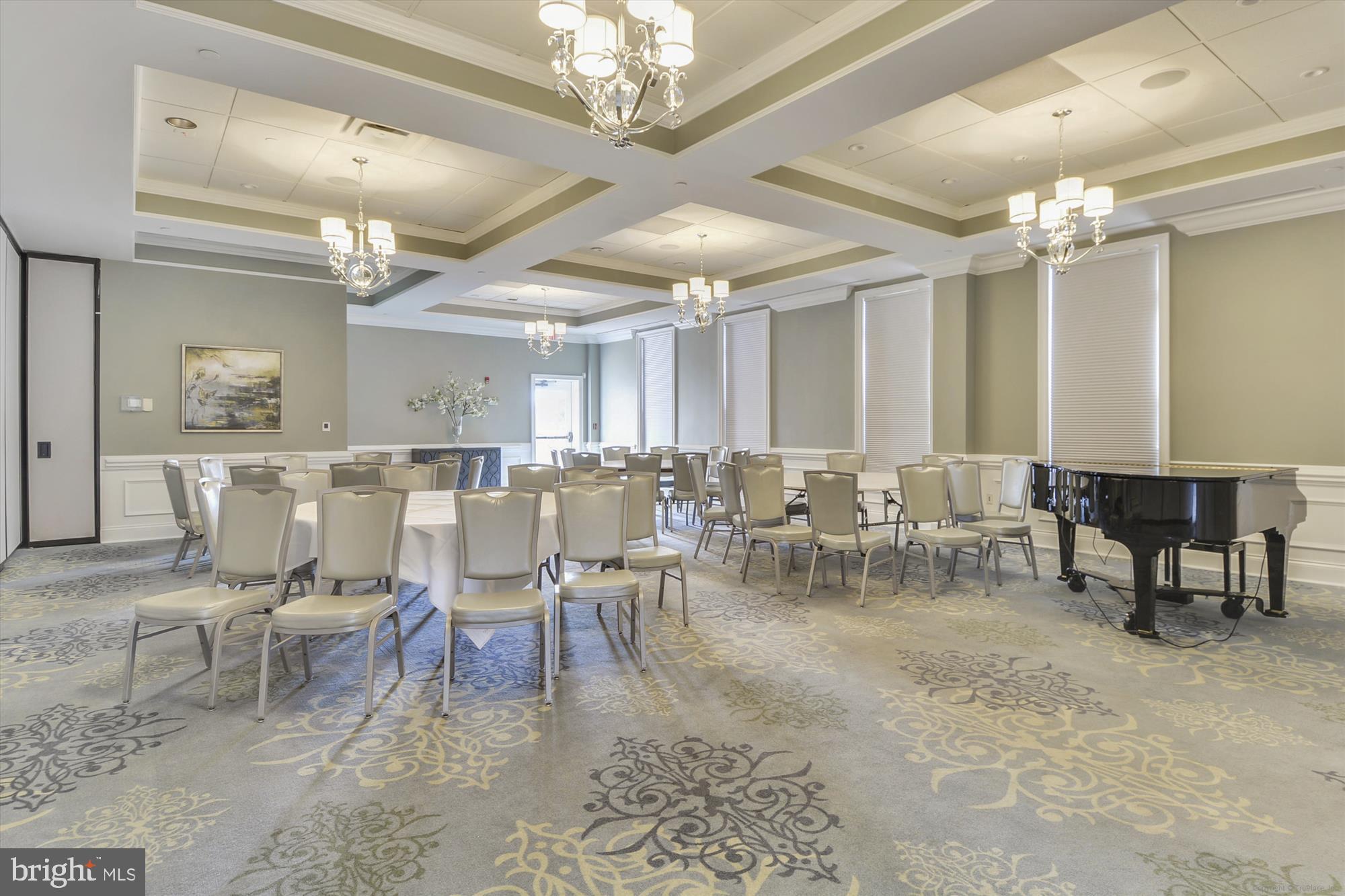 REGENCY AT DOMINION VALLEY - Residential