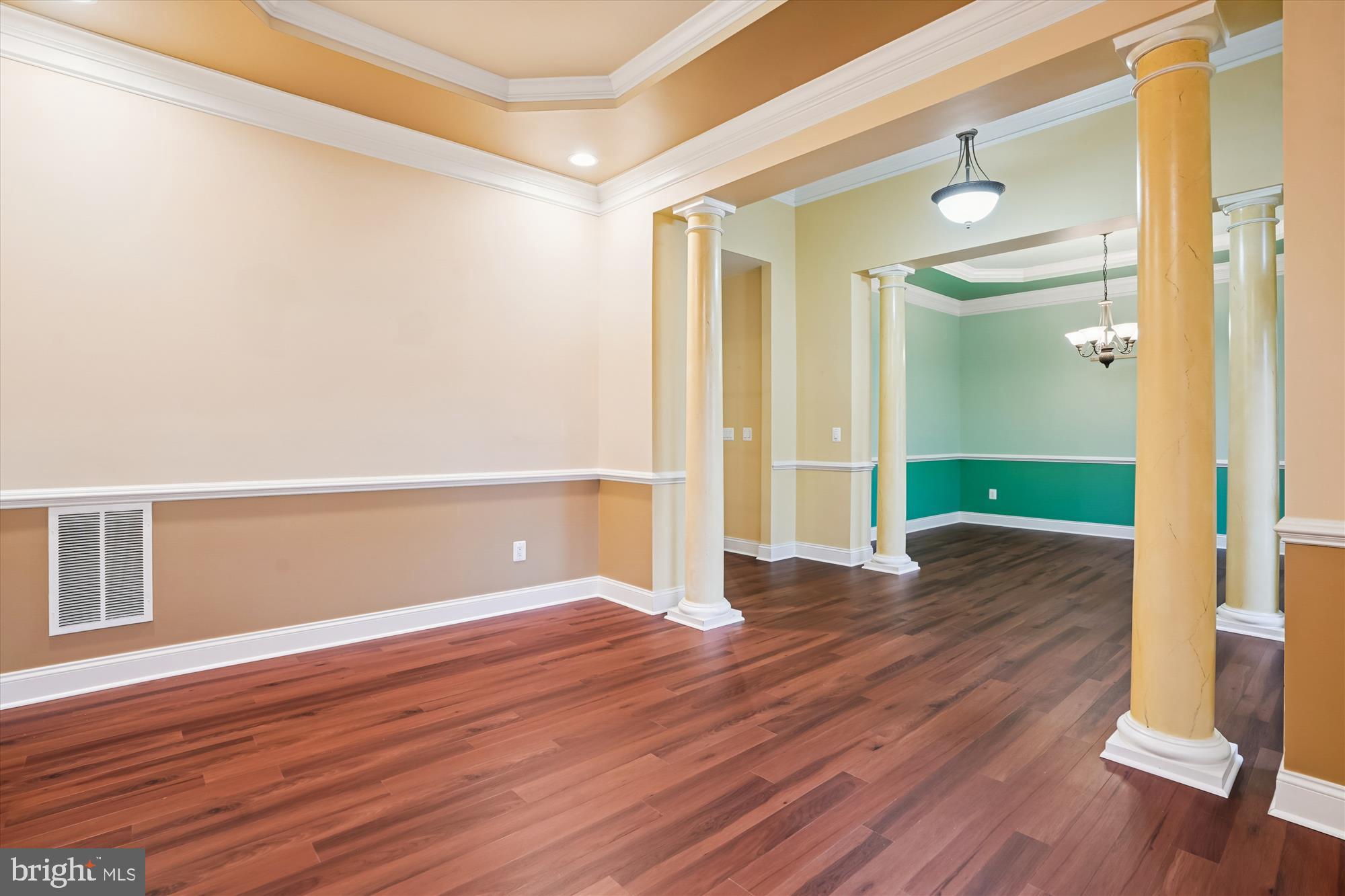 REGENCY AT DOMINION VALLEY - Residential