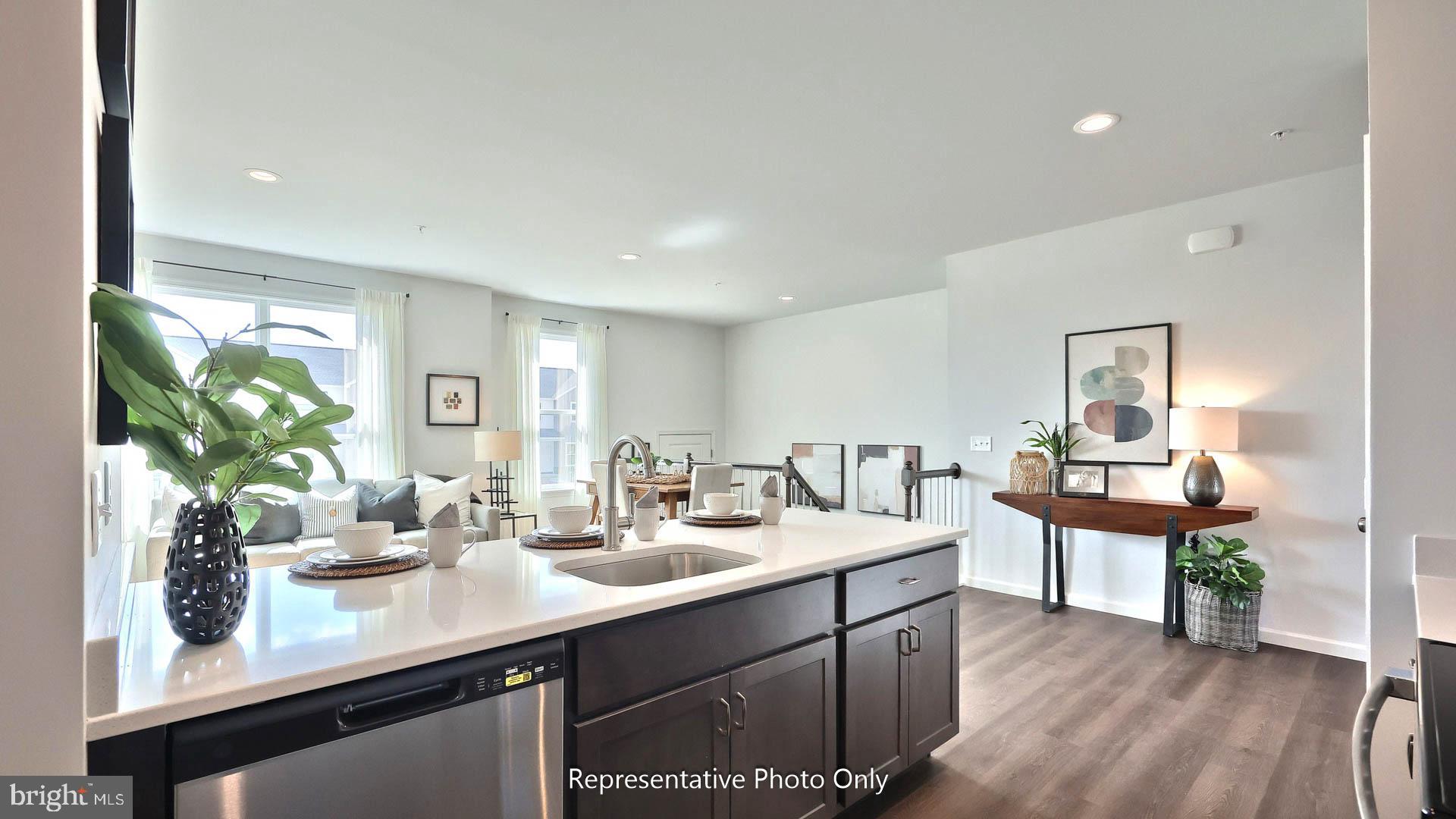 MERIDIAN HEIGHTS - Residential