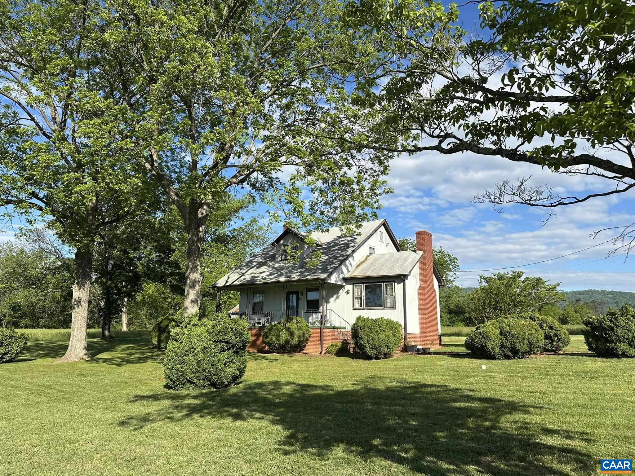 UNKNOWN - Residential Lease