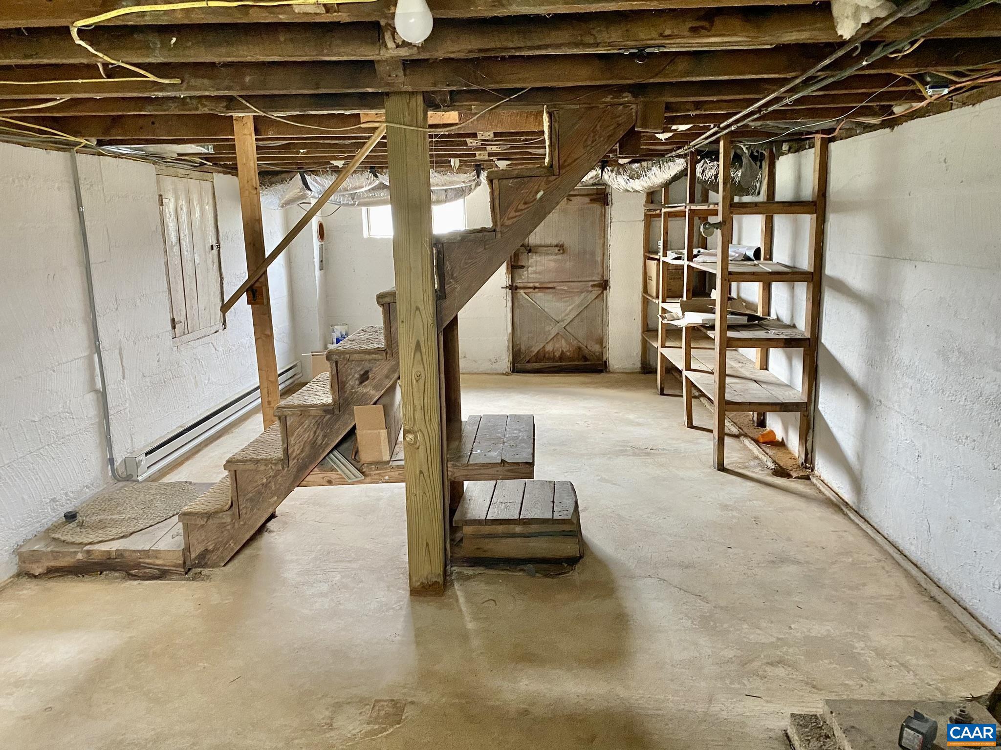 UNKNOWN - Residential Lease