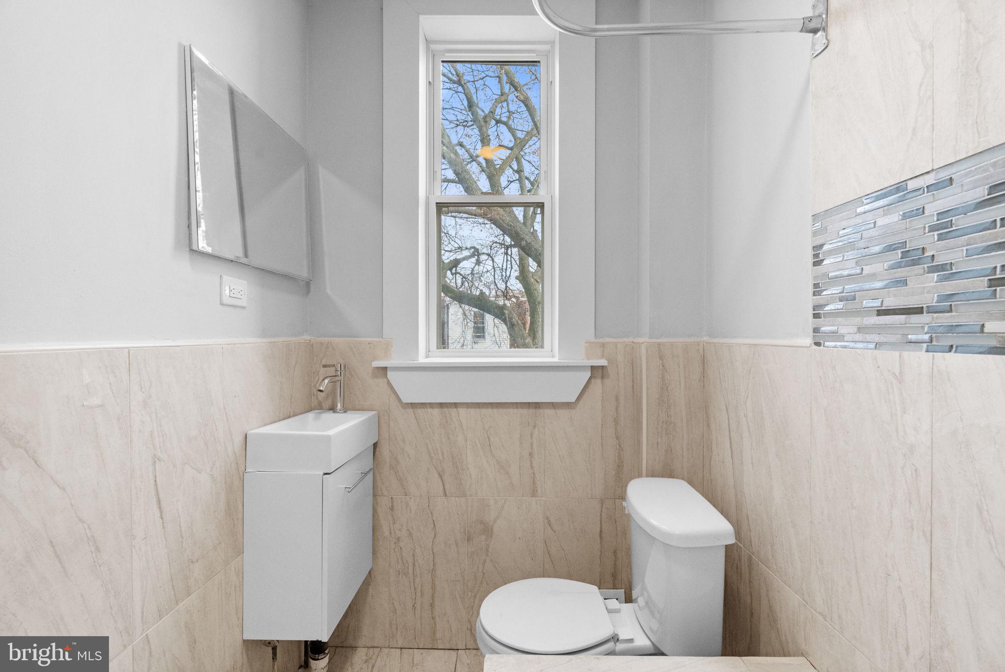 WEST OAK LANE - Residential