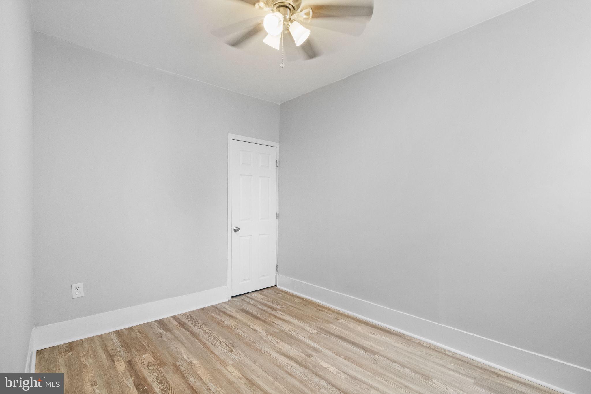 WEST OAK LANE - Residential