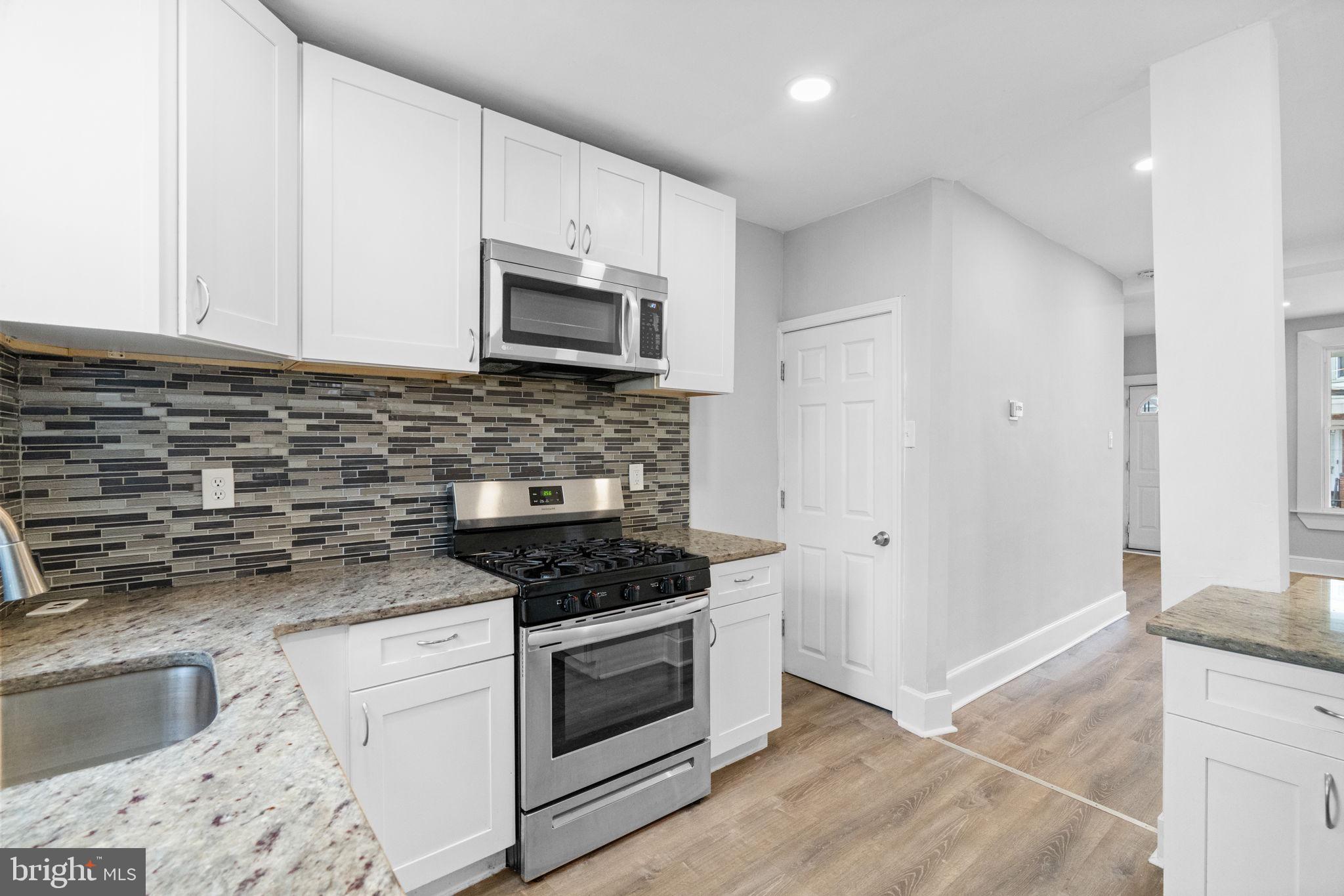 WEST OAK LANE - Residential