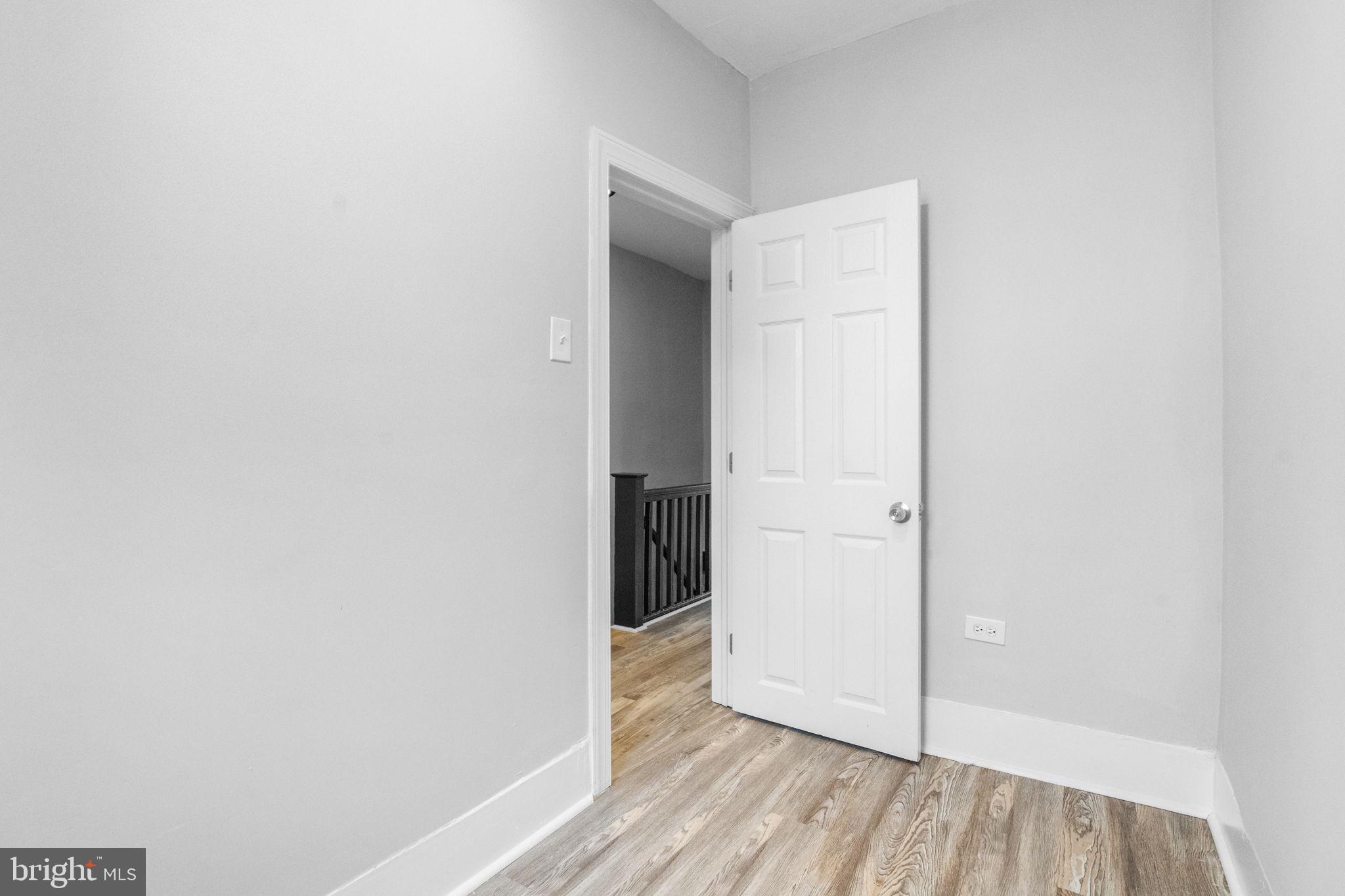 WEST OAK LANE - Residential