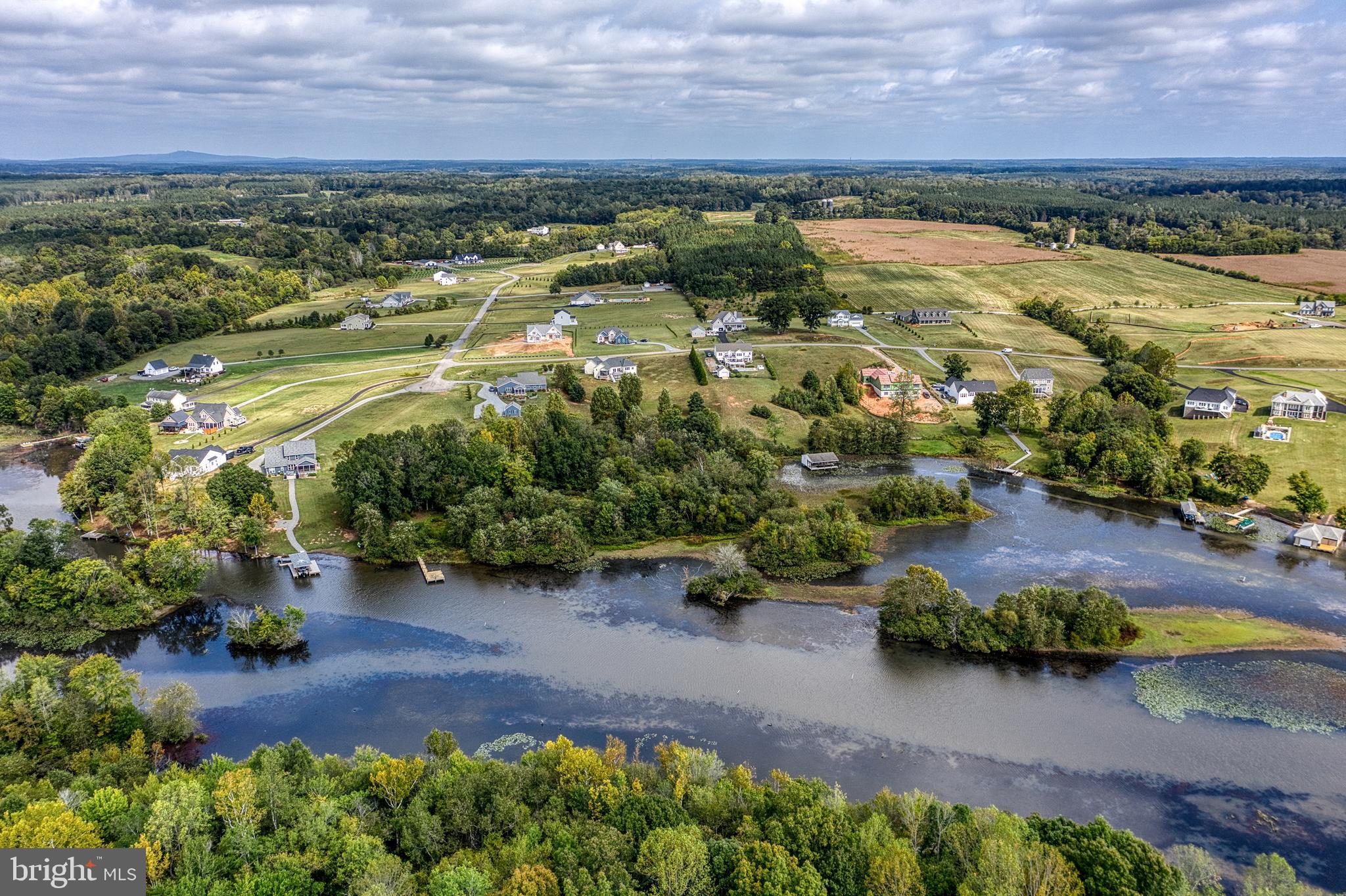 LANDS END AT LAKE ANNA - Residential