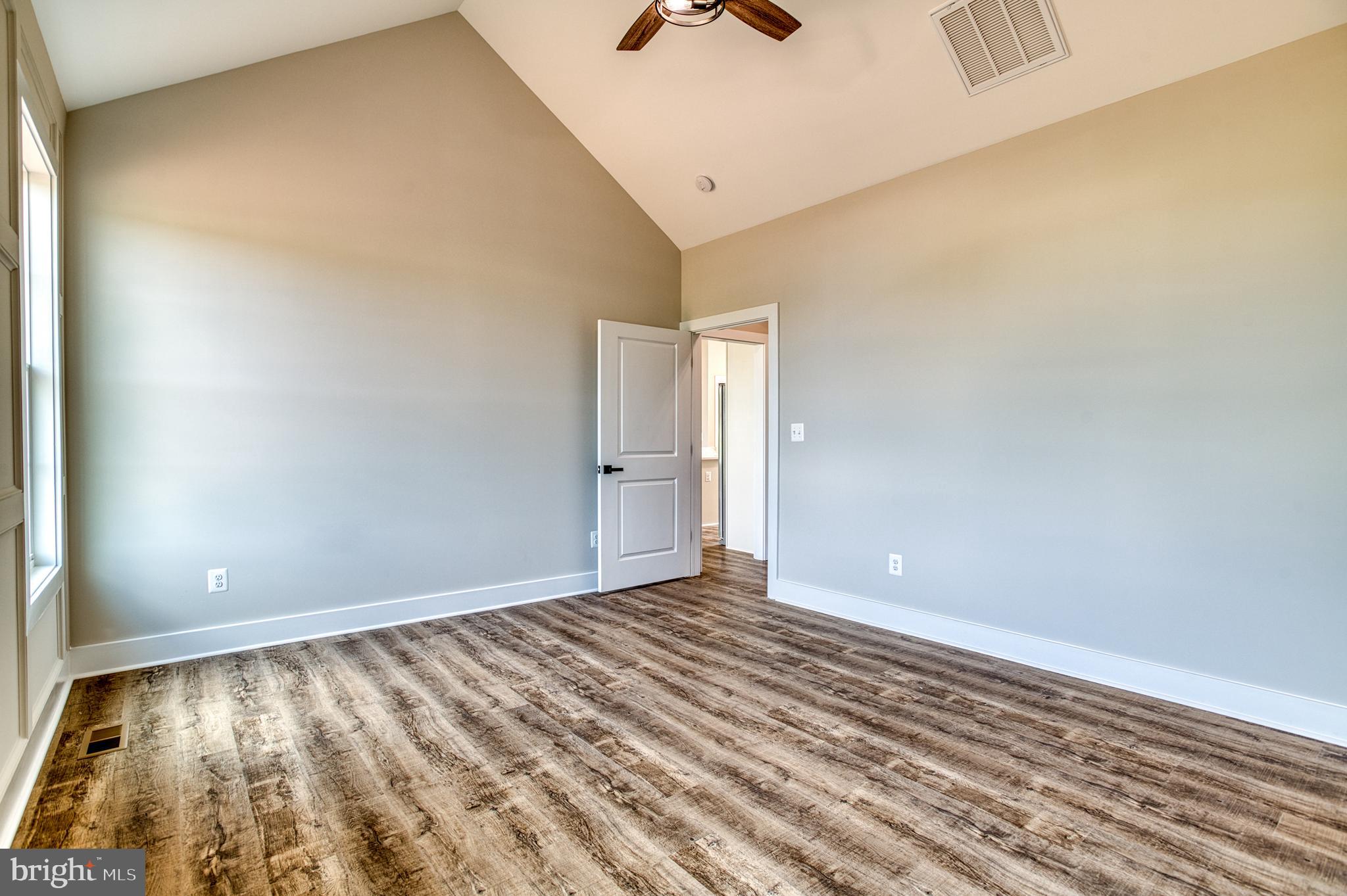 LANDS END AT LAKE ANNA - Residential