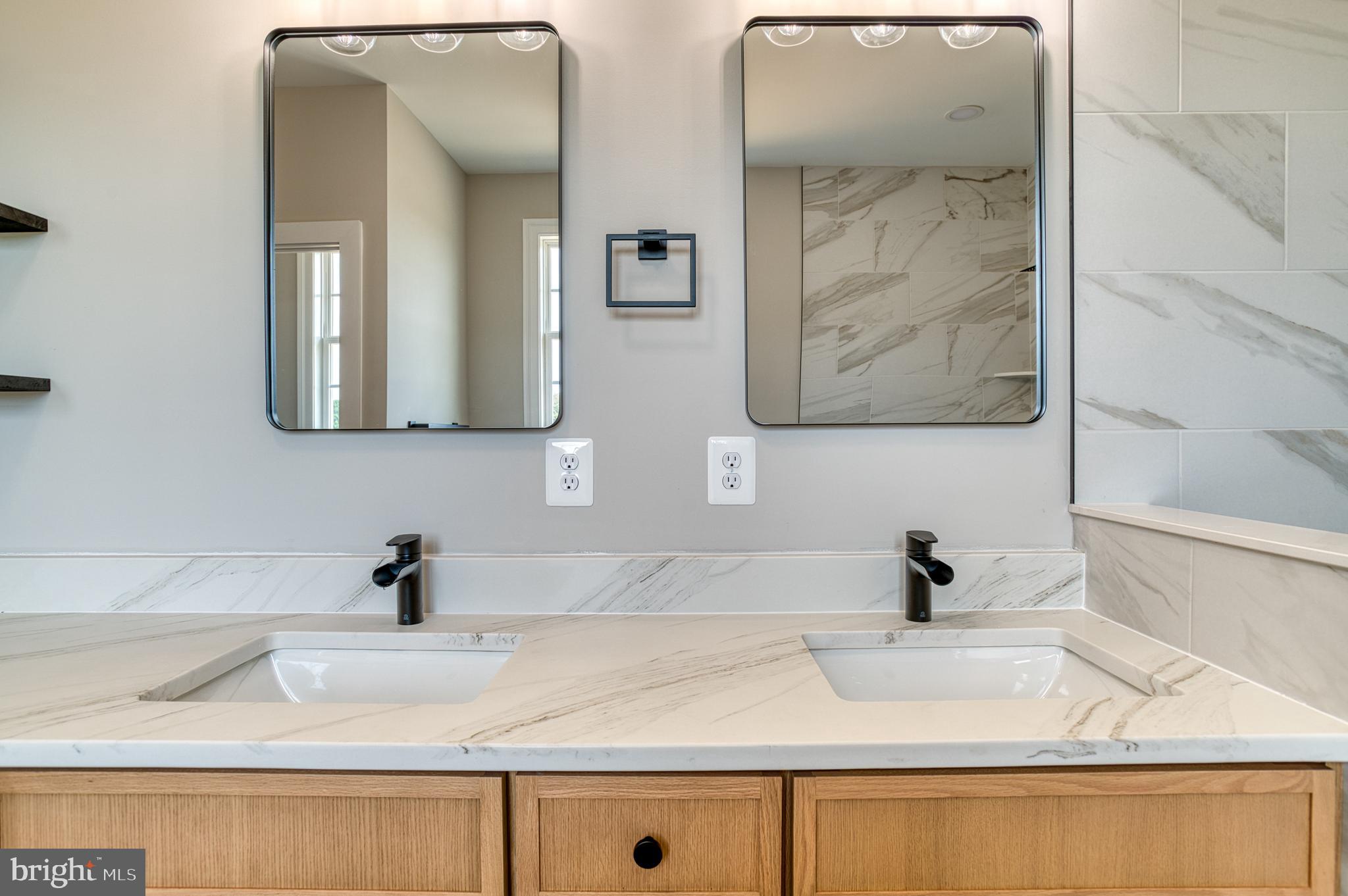 LANDS END AT LAKE ANNA - Residential