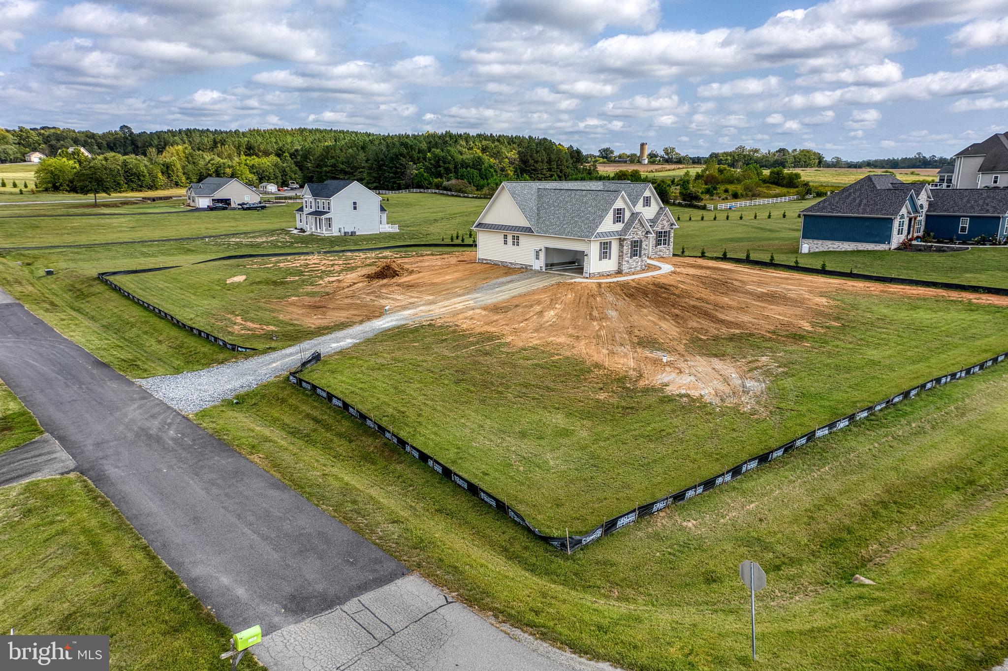 LANDS END AT LAKE ANNA - Residential