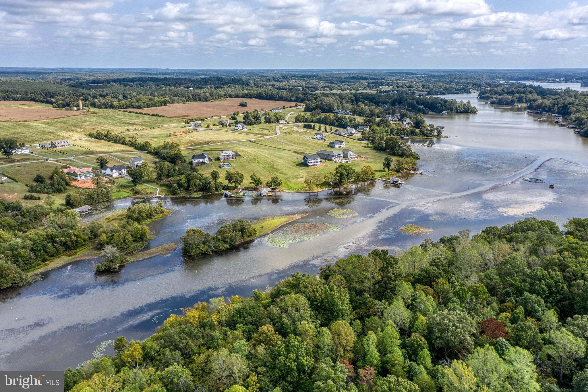LANDS END AT LAKE ANNA - Residential