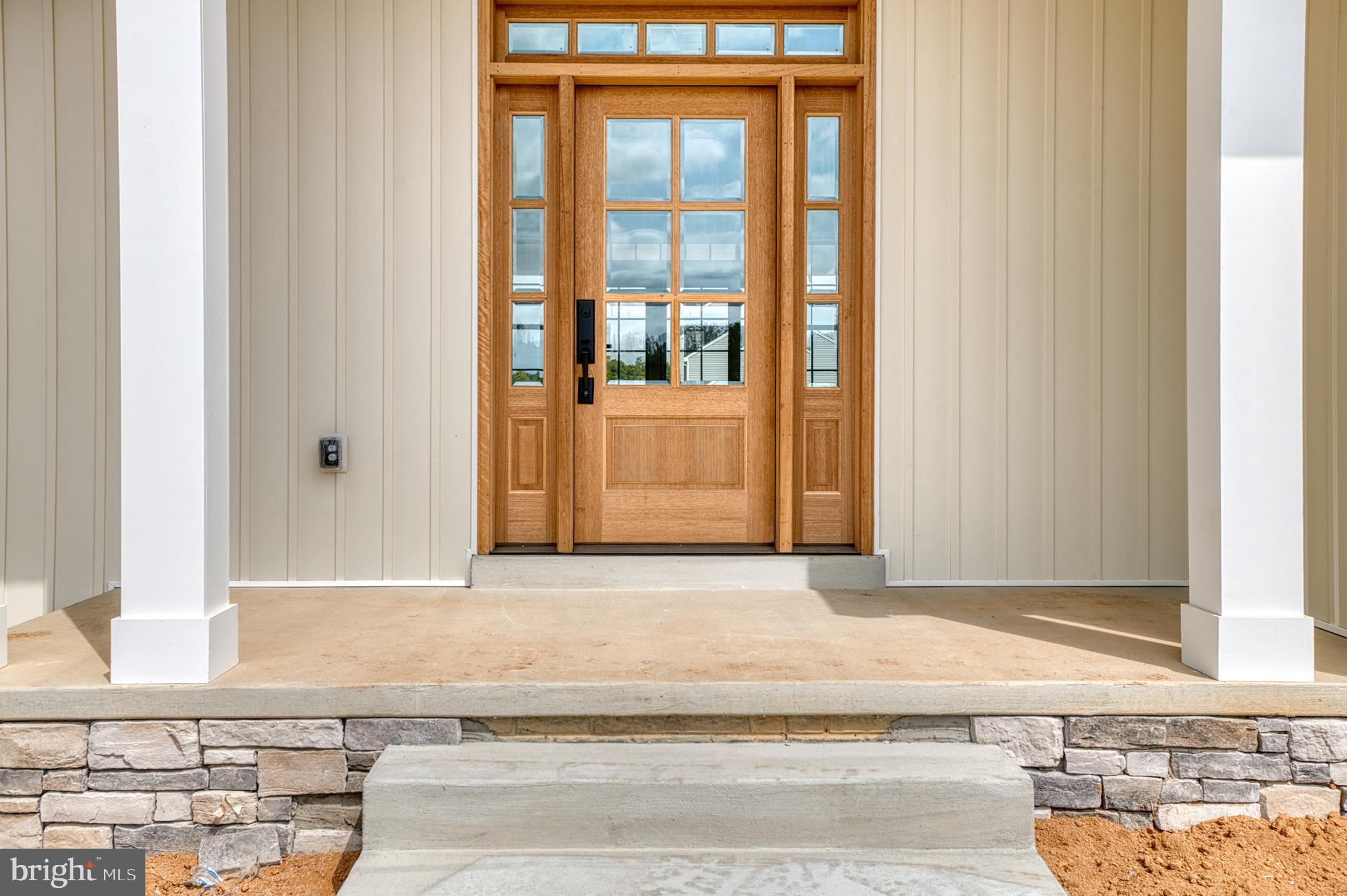 LANDS END AT LAKE ANNA - Residential