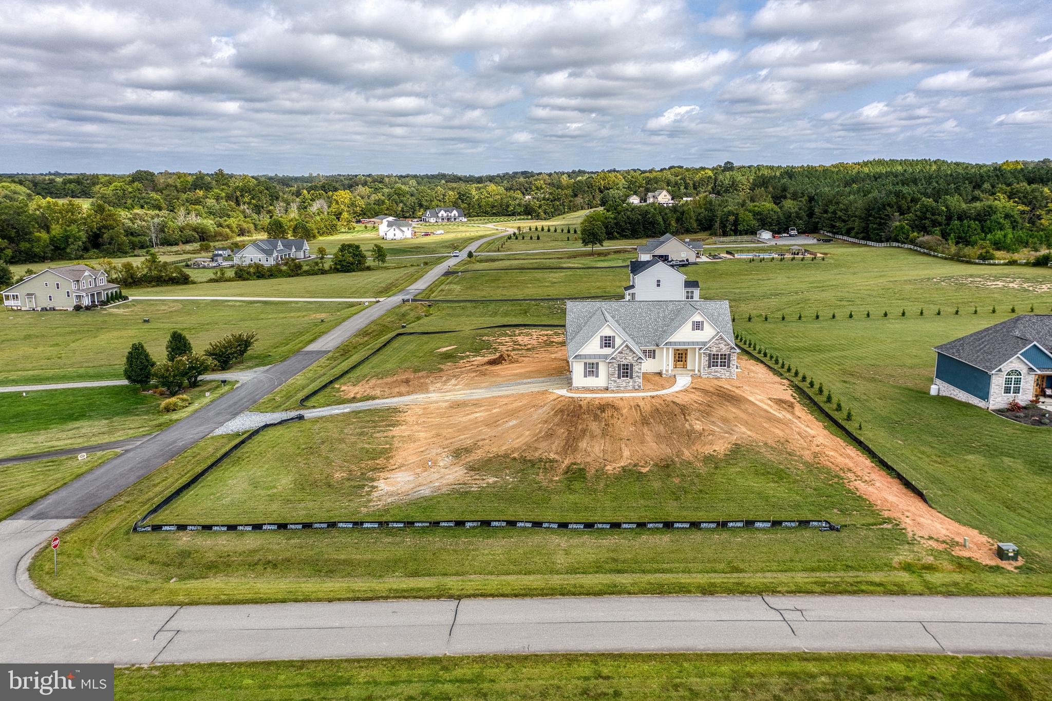 LANDS END AT LAKE ANNA - Residential