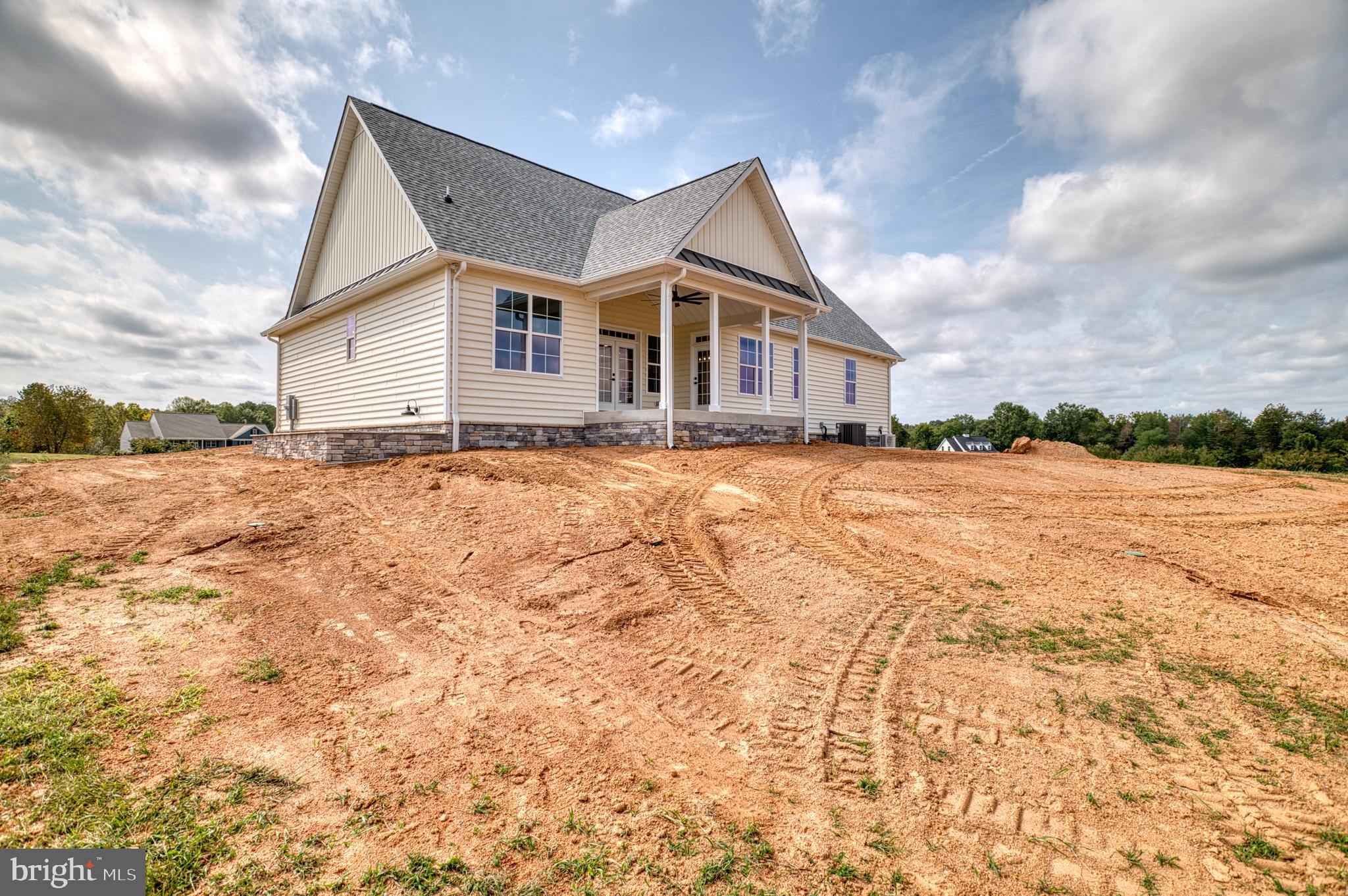LANDS END AT LAKE ANNA - Residential