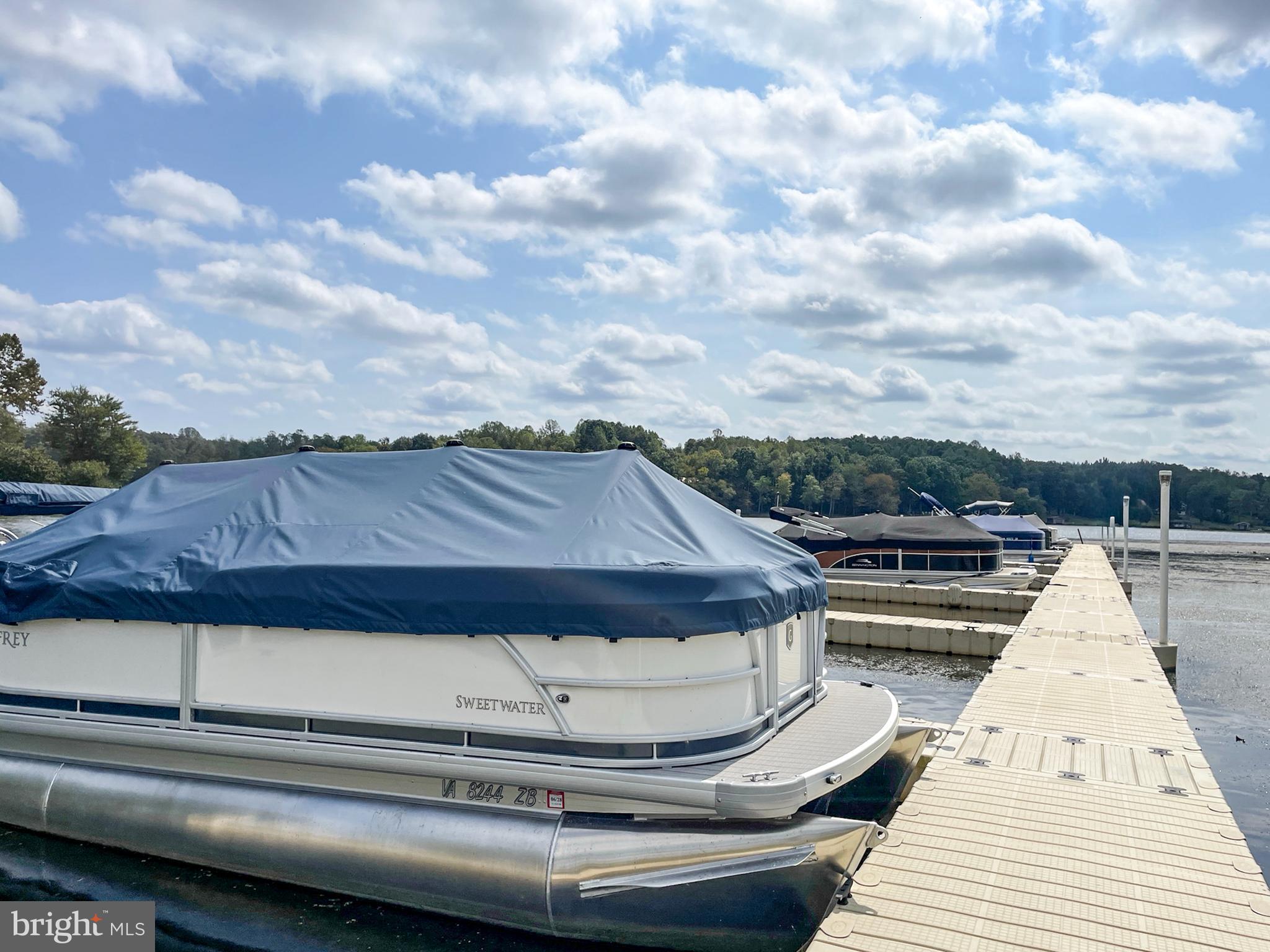 LANDS END AT LAKE ANNA - Residential
